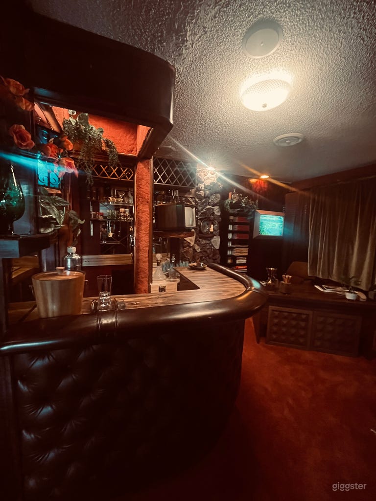  The Las Vegas Swag Pad 