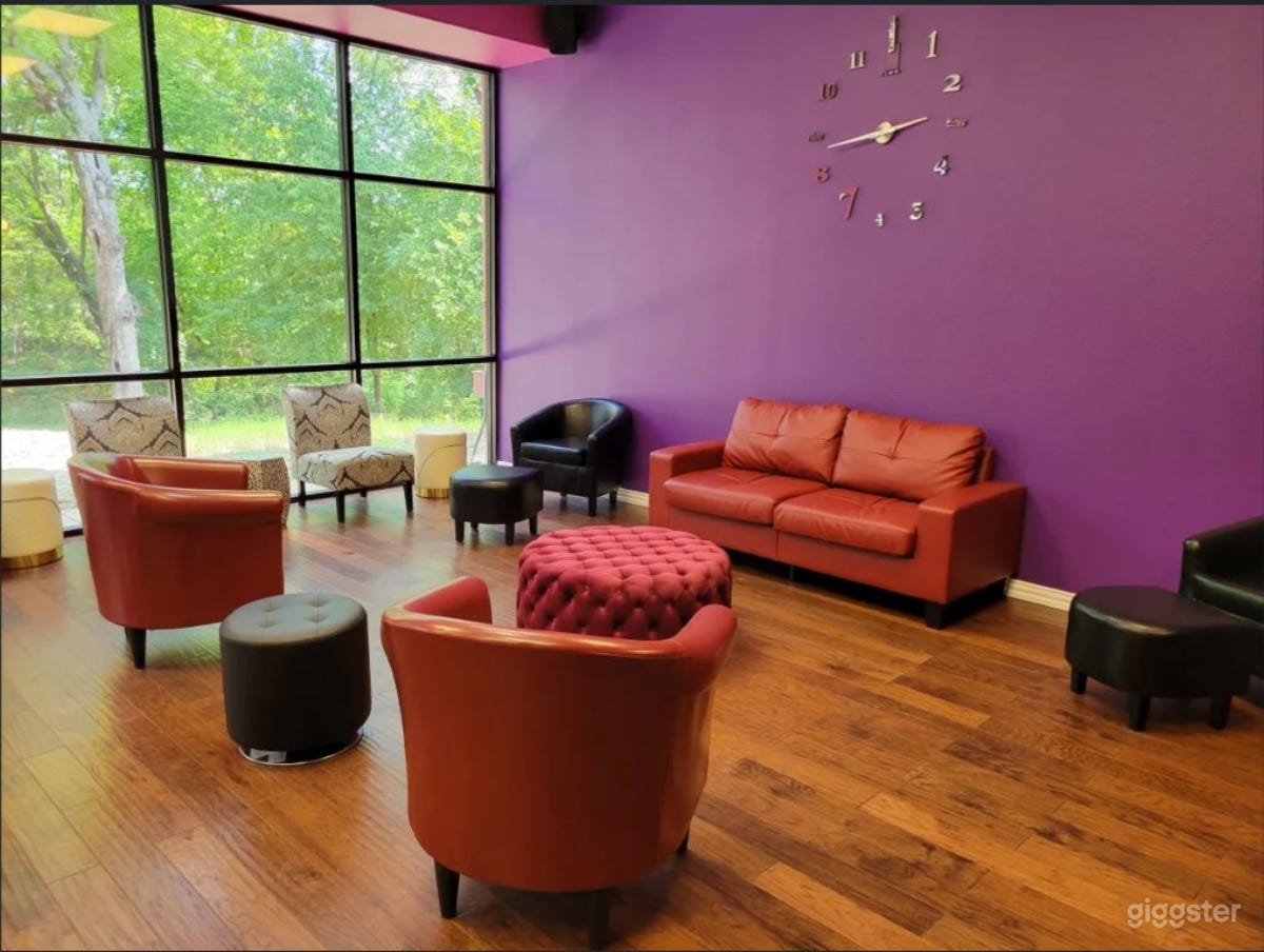 Urban Lounge with Greenery Valley View Photo 1