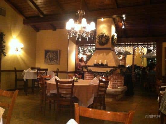  Quiet  and Inviting Indoor Dining Space 