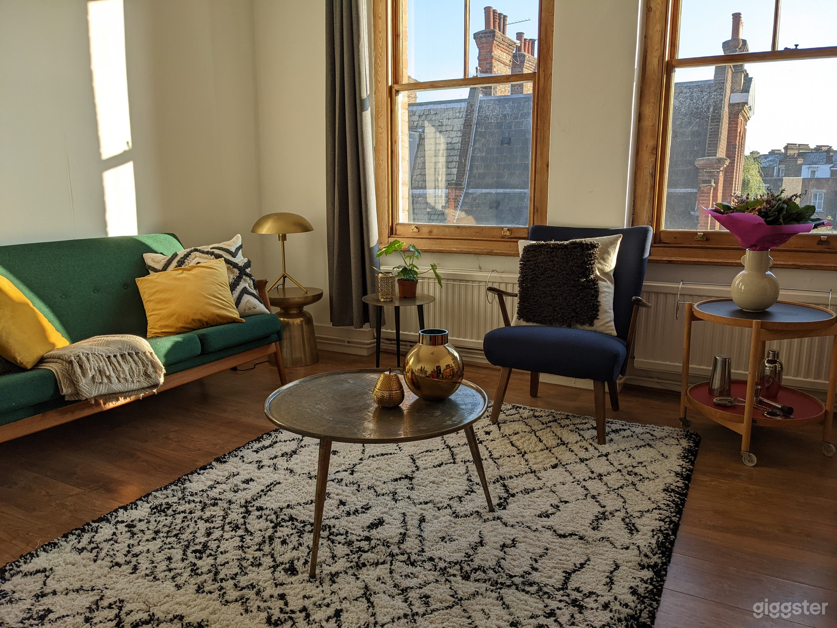 Retro / vintage designer flat in Islington Photo 2