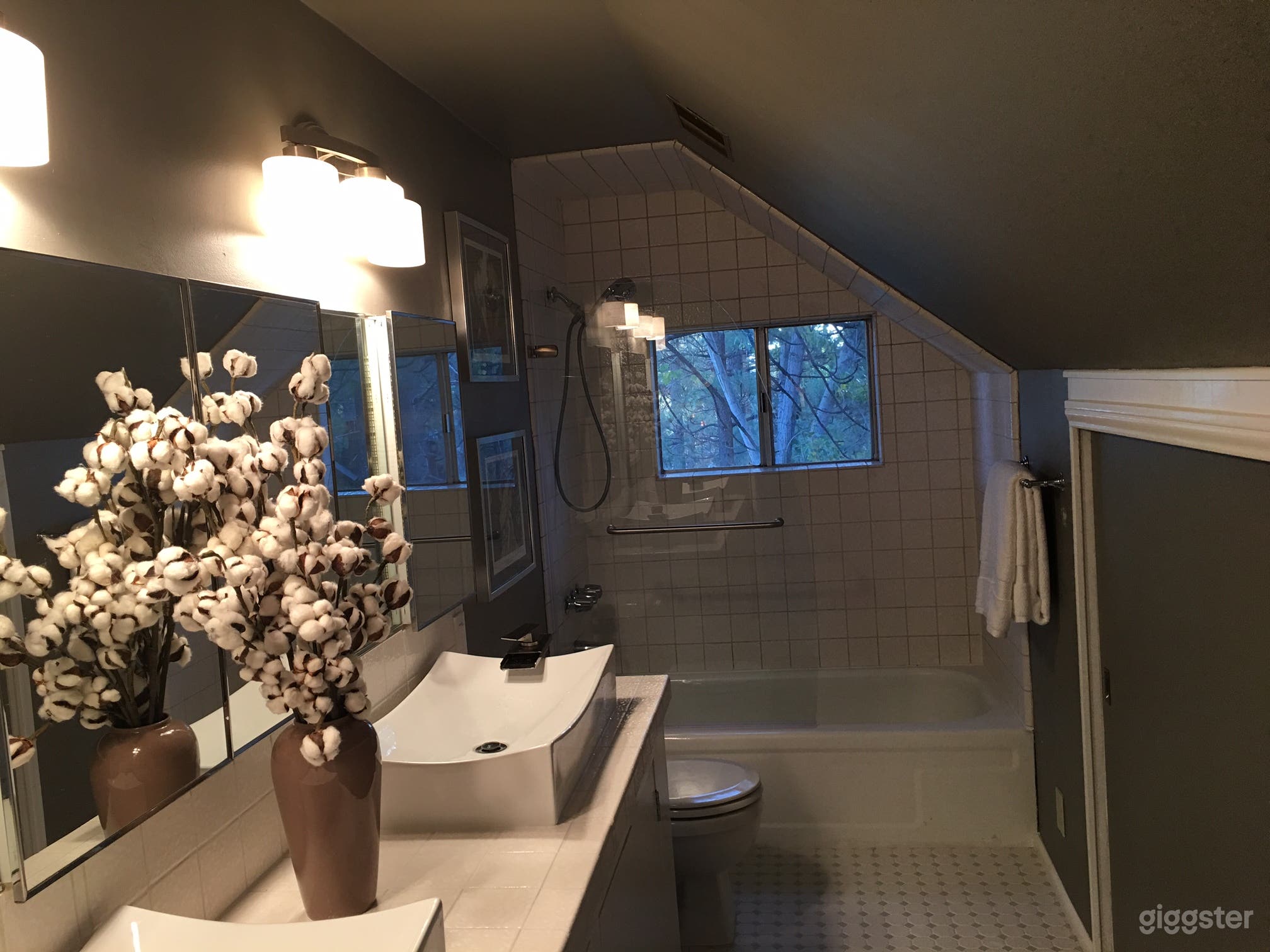 Picturesque Lake Front Property's in Big Bear Lake Photo 2