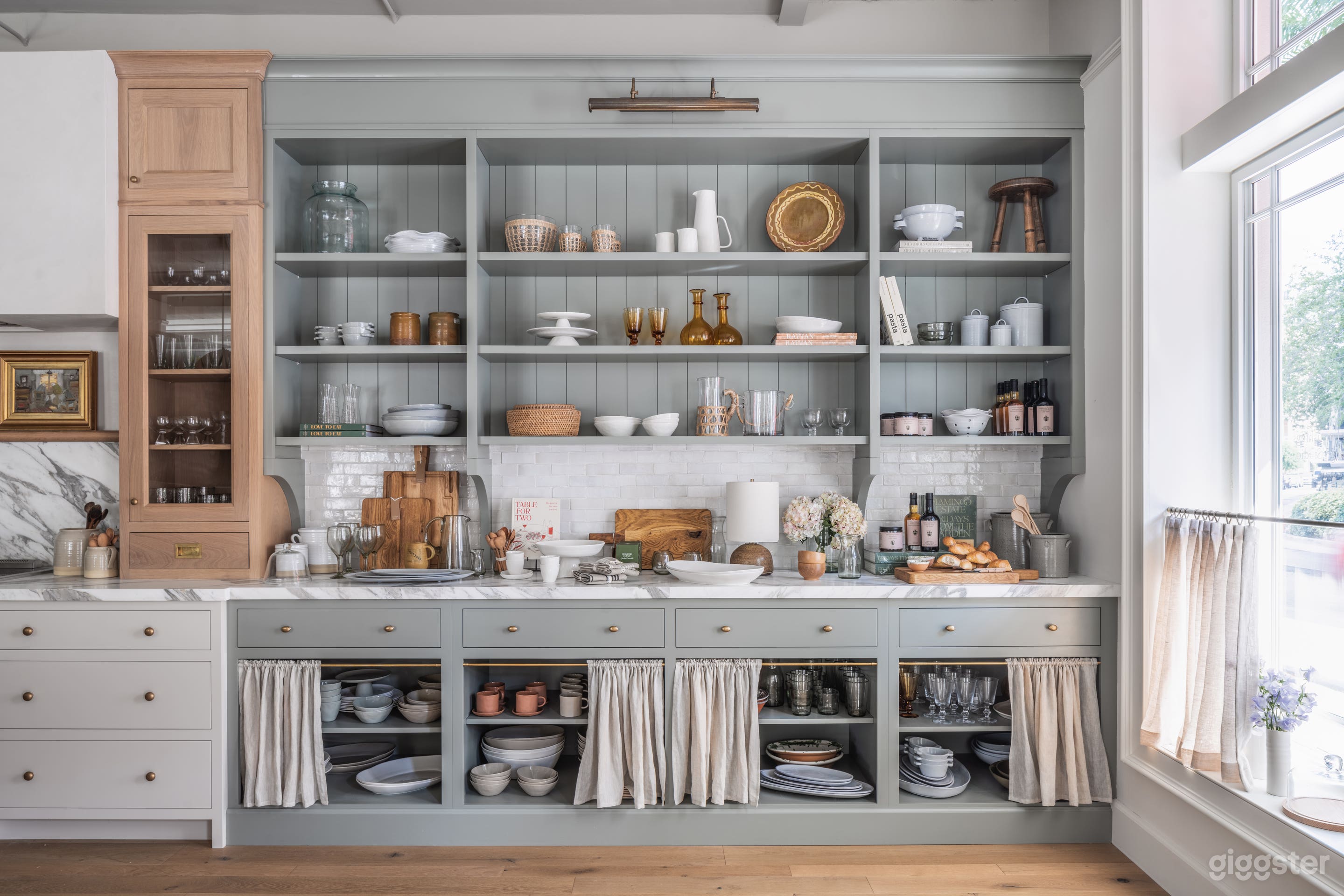 Retail Home Store in Historic Landmark Photo 3