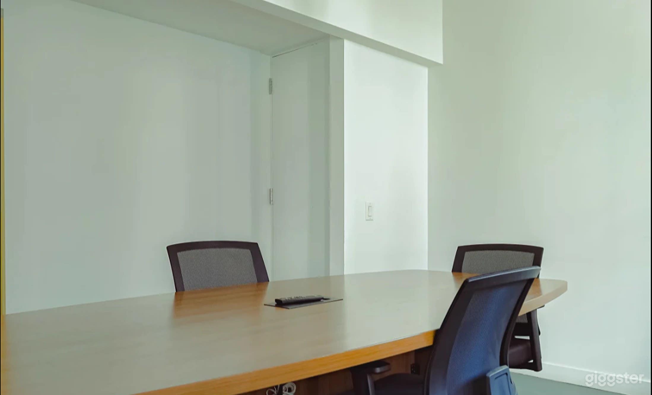 Downtown Meeting Space Photo 2