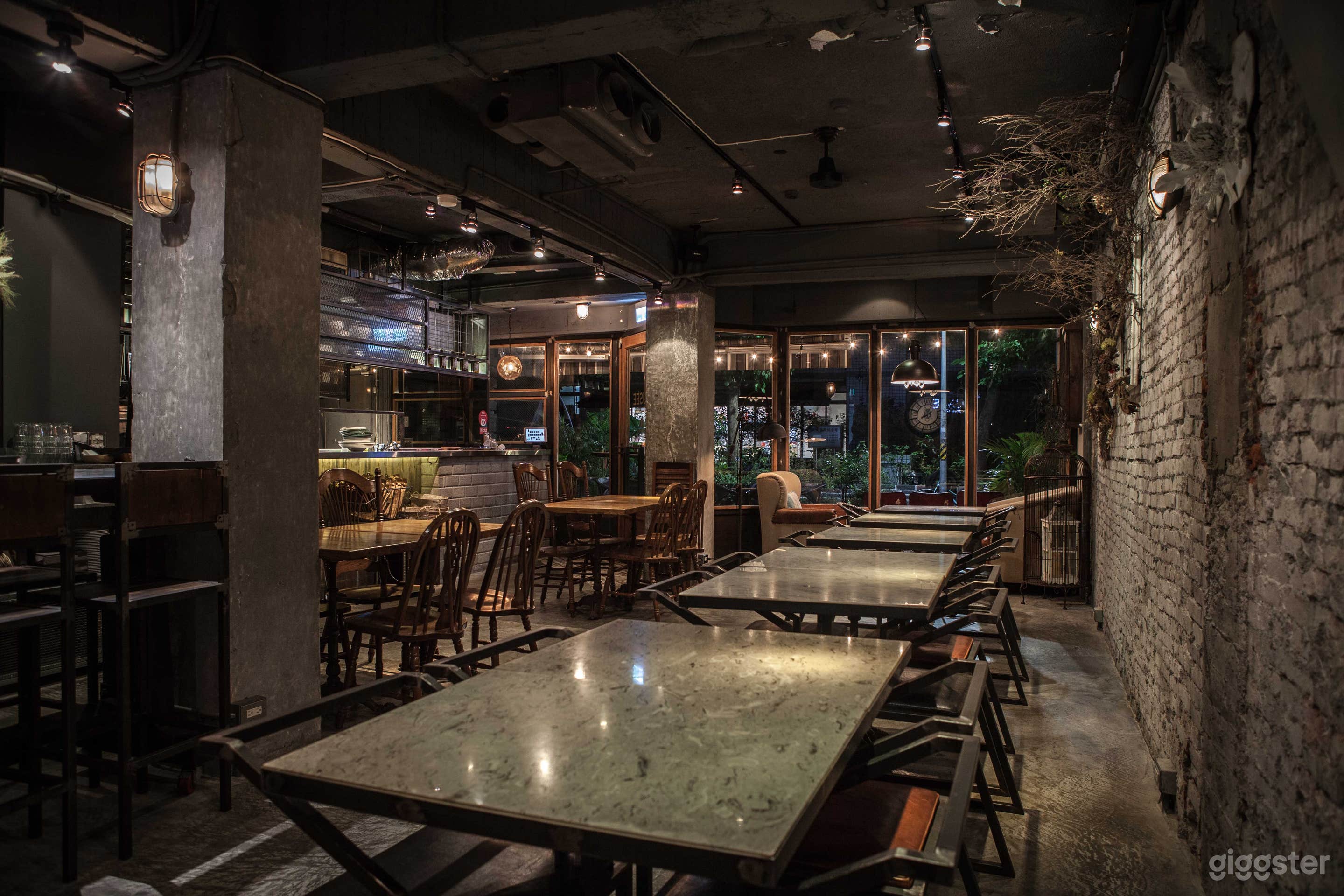 Kitchen & Bar in Jinglian Village Photo 2