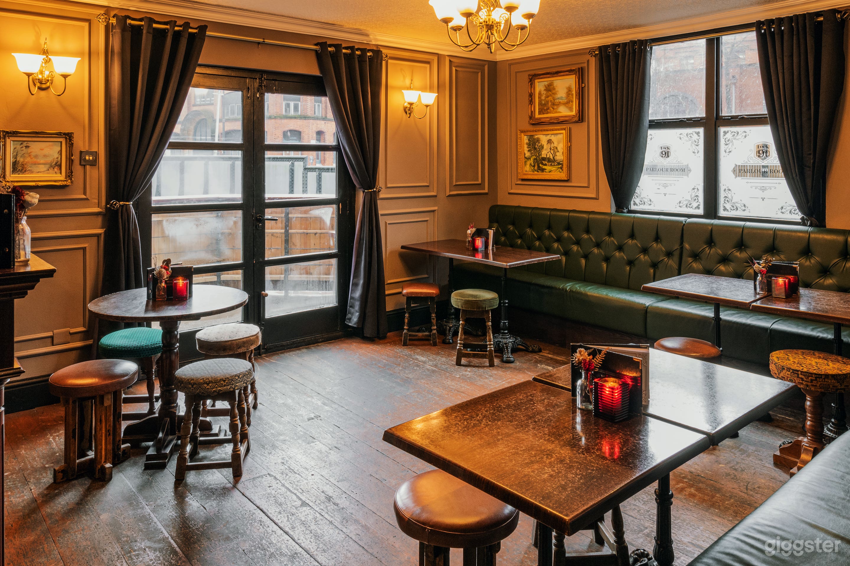  Victorian Drinking Parlour, Reception Bar and Drawing Room Photo 1