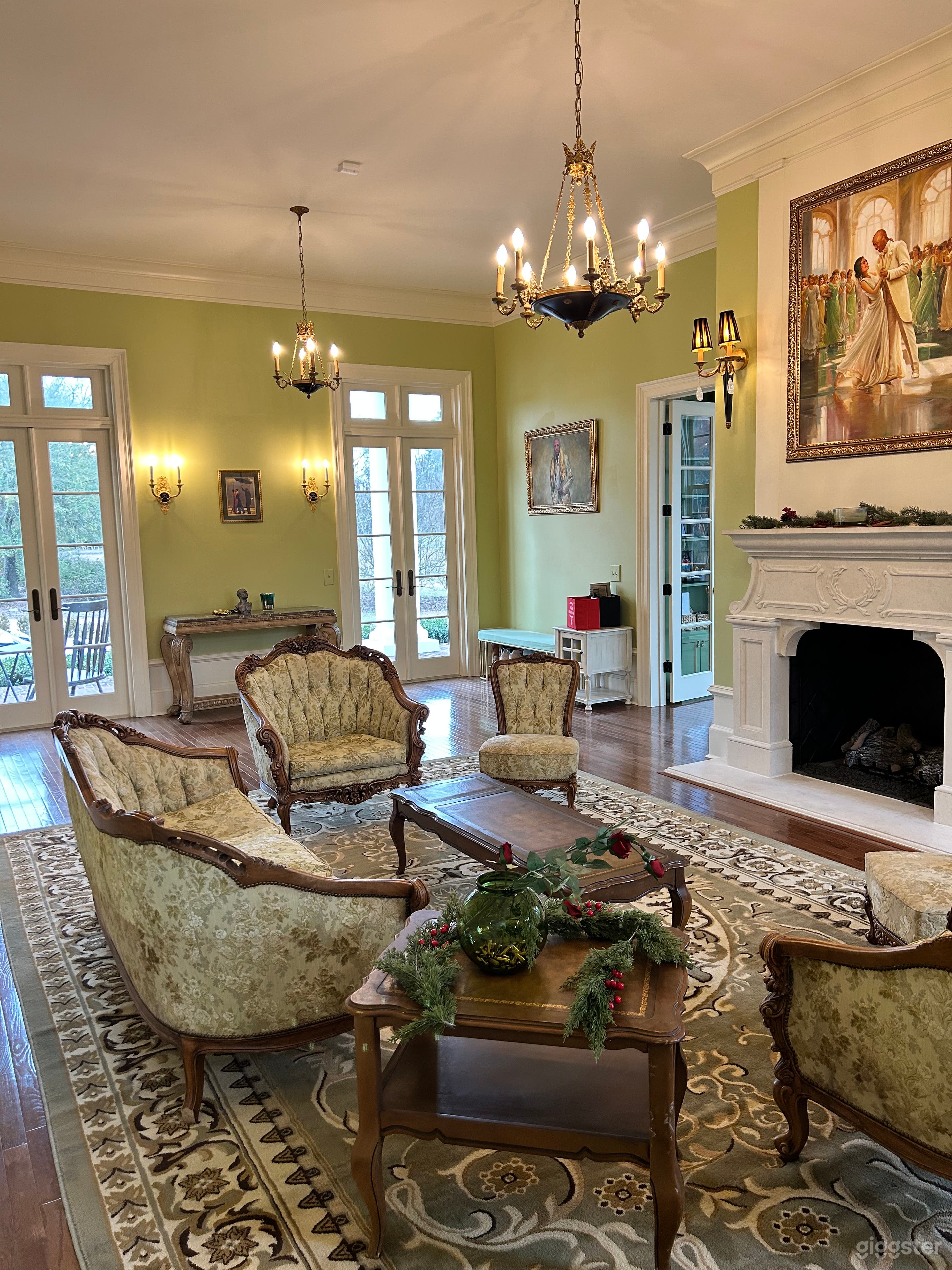 A Grand Southern Mansion Estate Photo 3