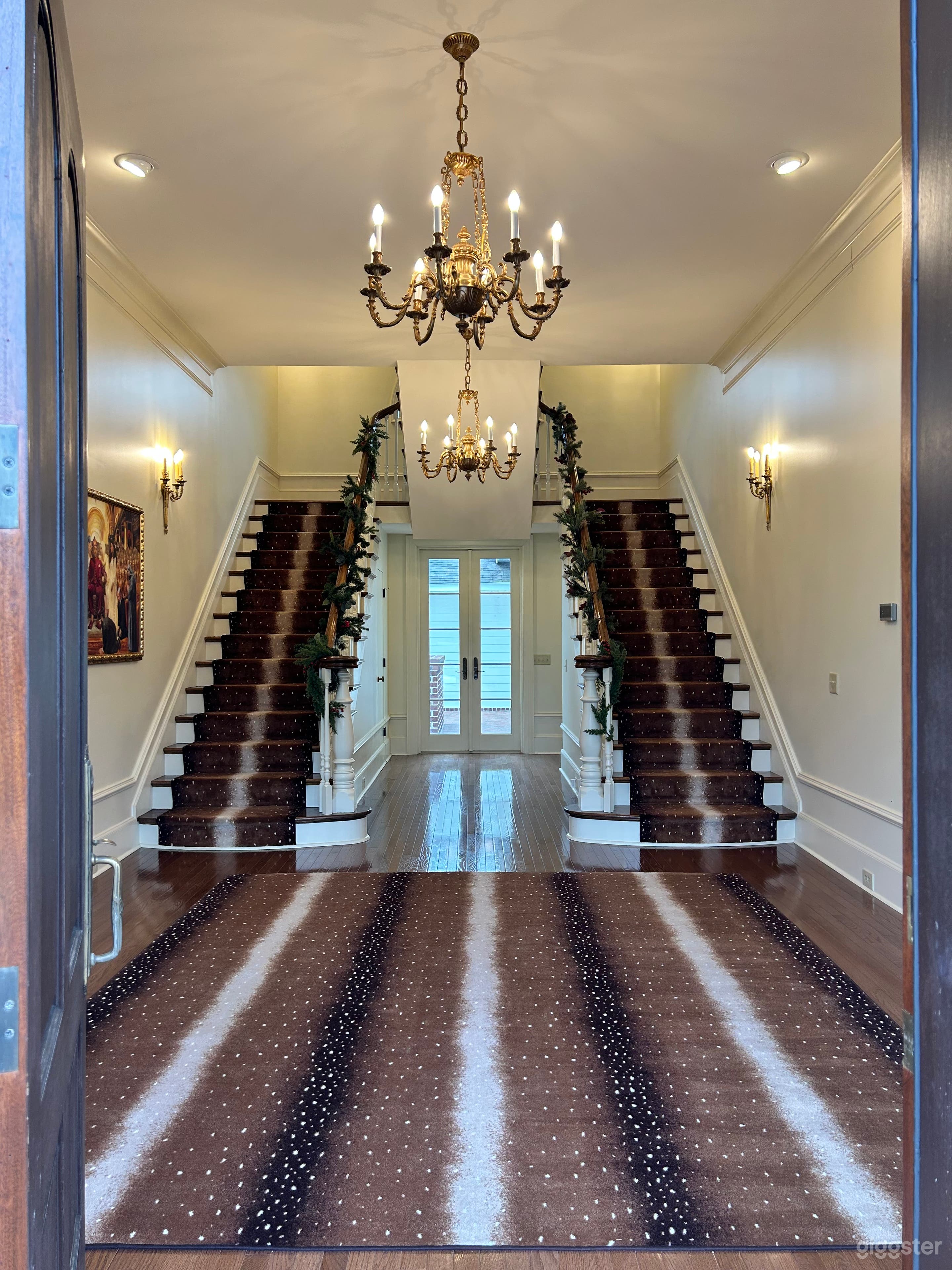 A Grand Southern Mansion Estate Photo 4