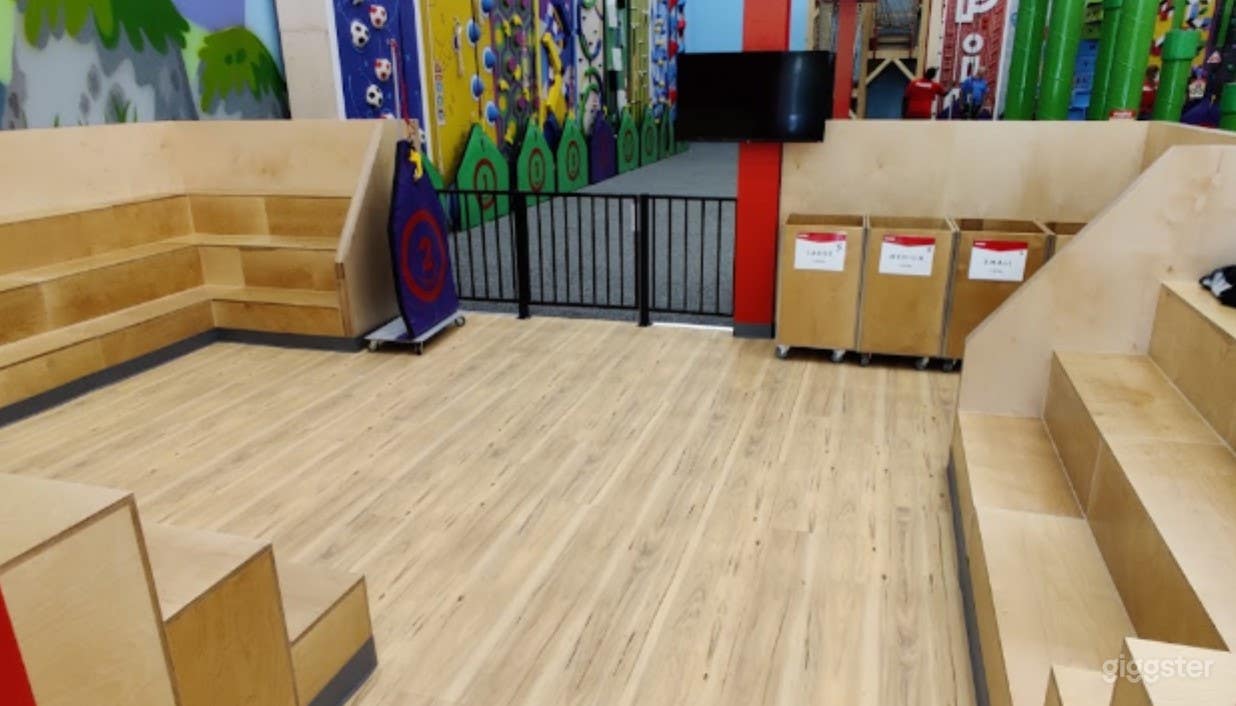 Fun and Large Climbing Gym Photo 4