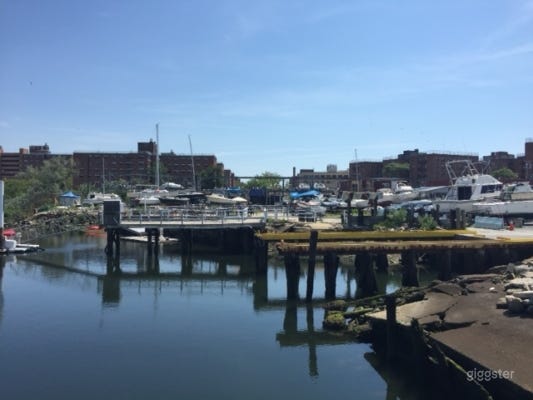 Marina 