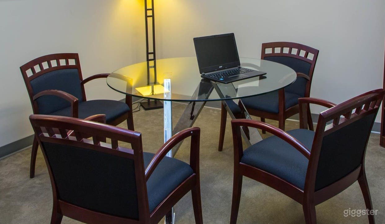  Contemporary Meeting Rooms Photo 2