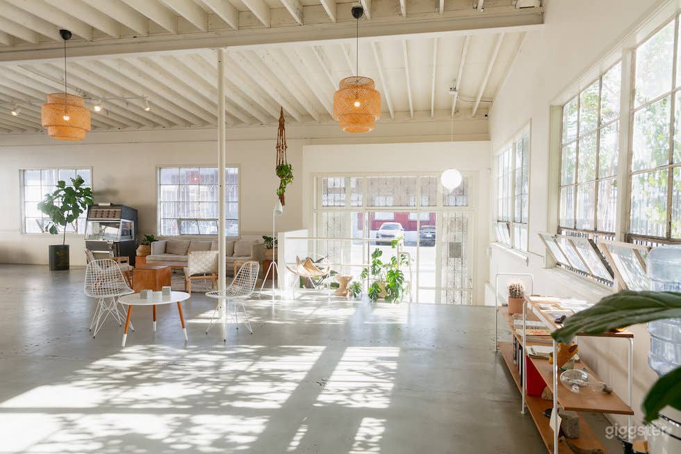 #40,046 Warehouse Los Angeles Photo 3