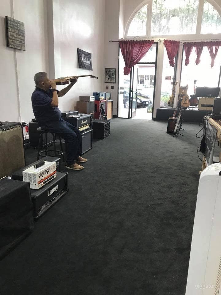 Uptown Store Front 25 Foot Ceilings - Music Shoot in Whittier Photo 2