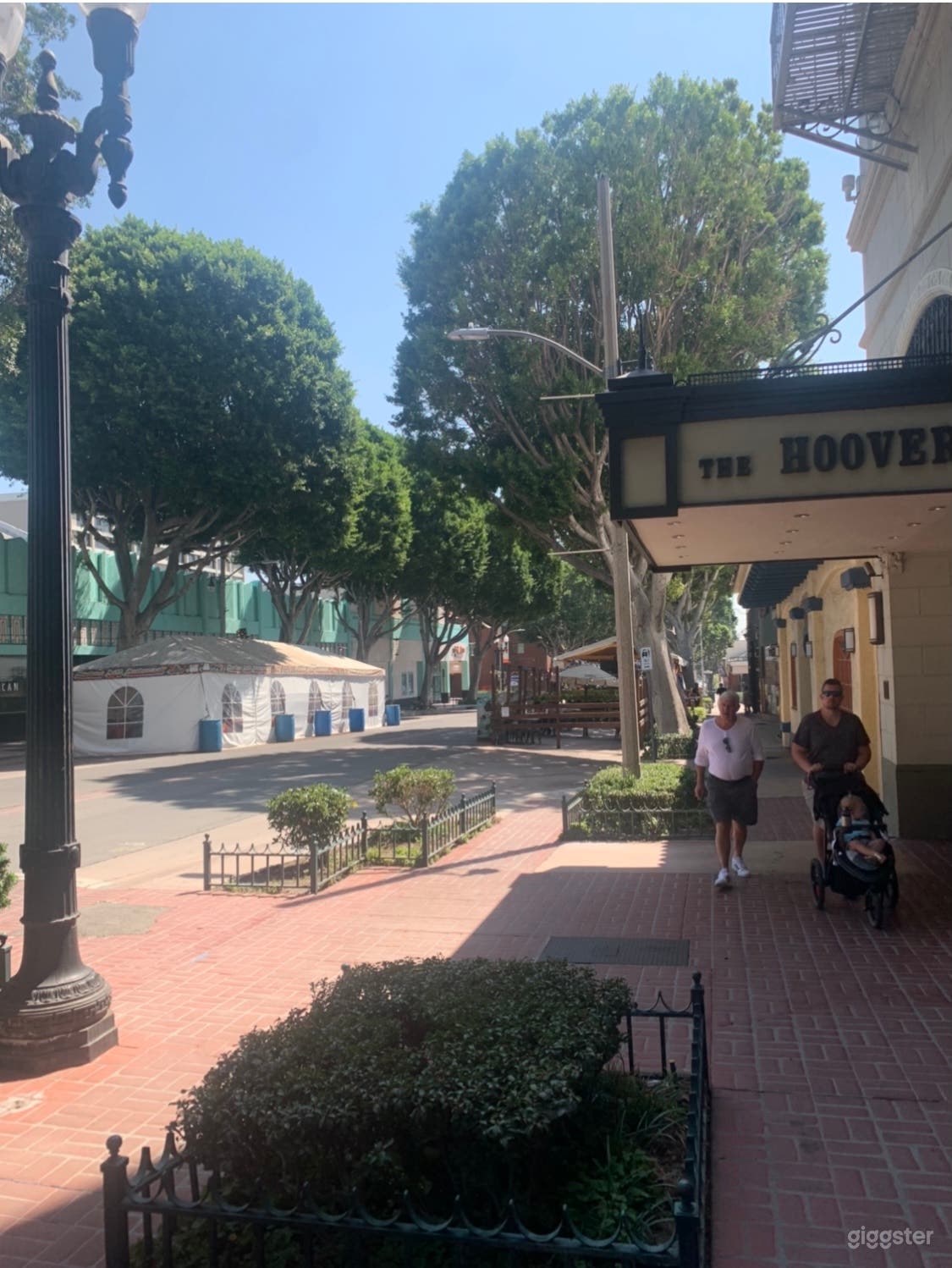 Uptown Store Front 25 Foot Ceilings - Music Shoot in Whittier Photo 4