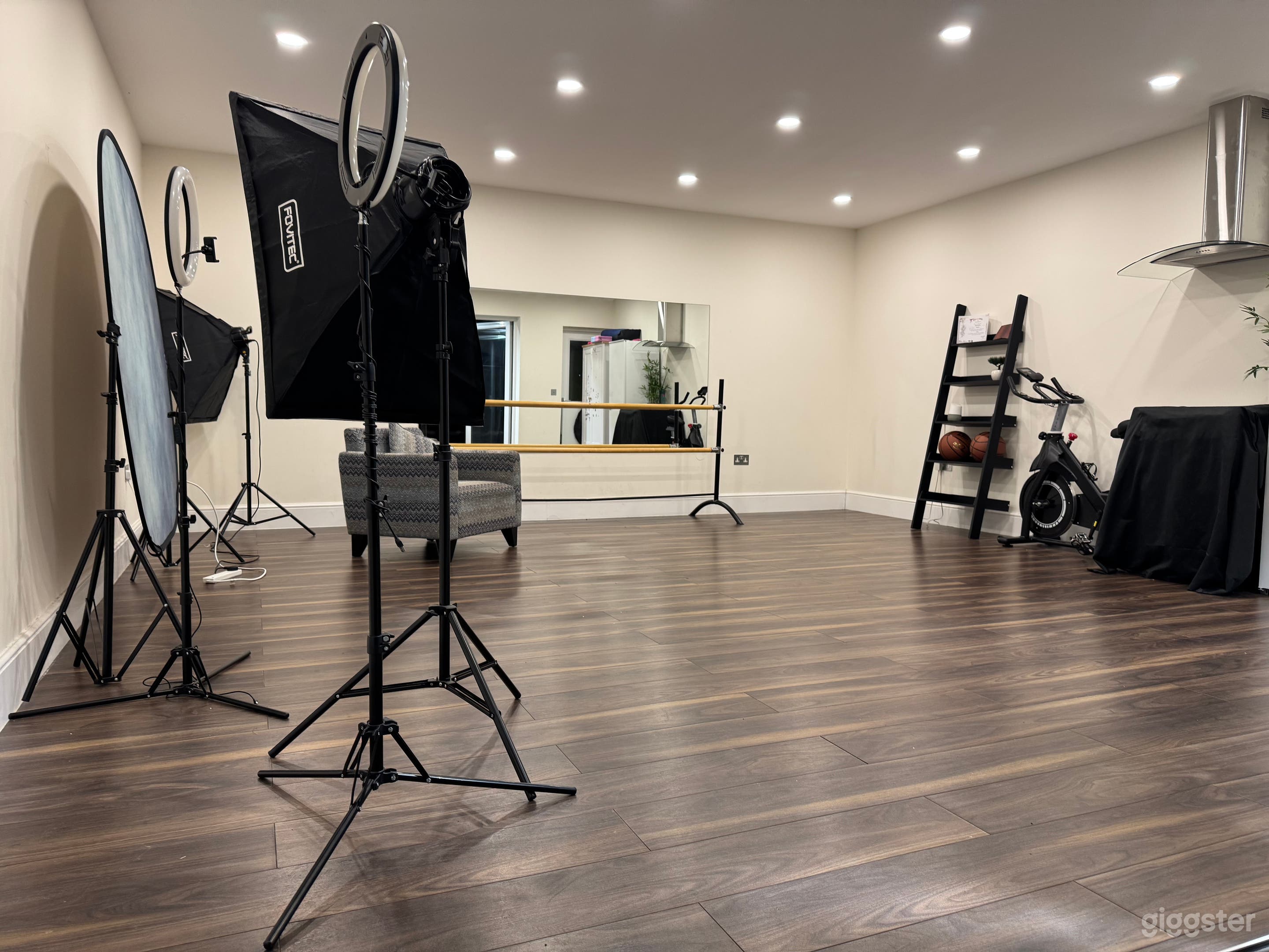 Modern Film & Live Commerce Studio - Mirrors & Natural Light Photo 2