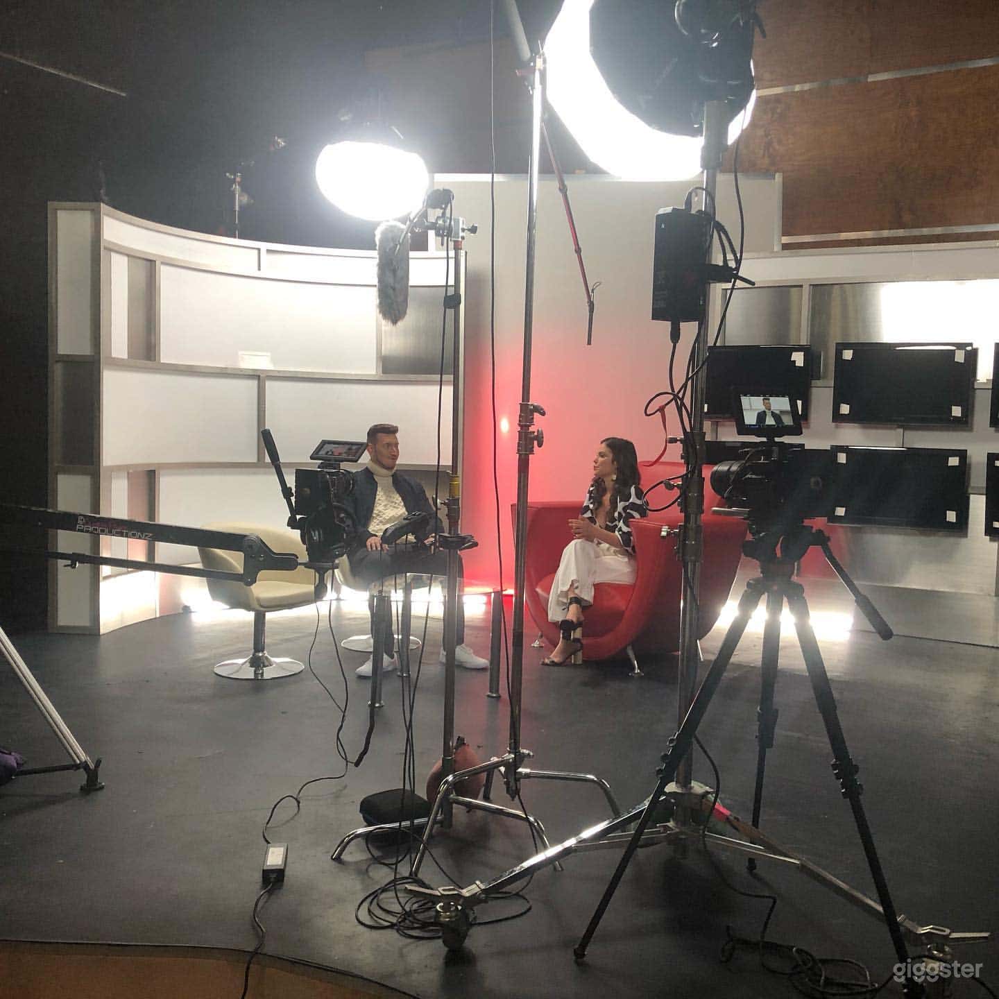 News Production Set Photo 3