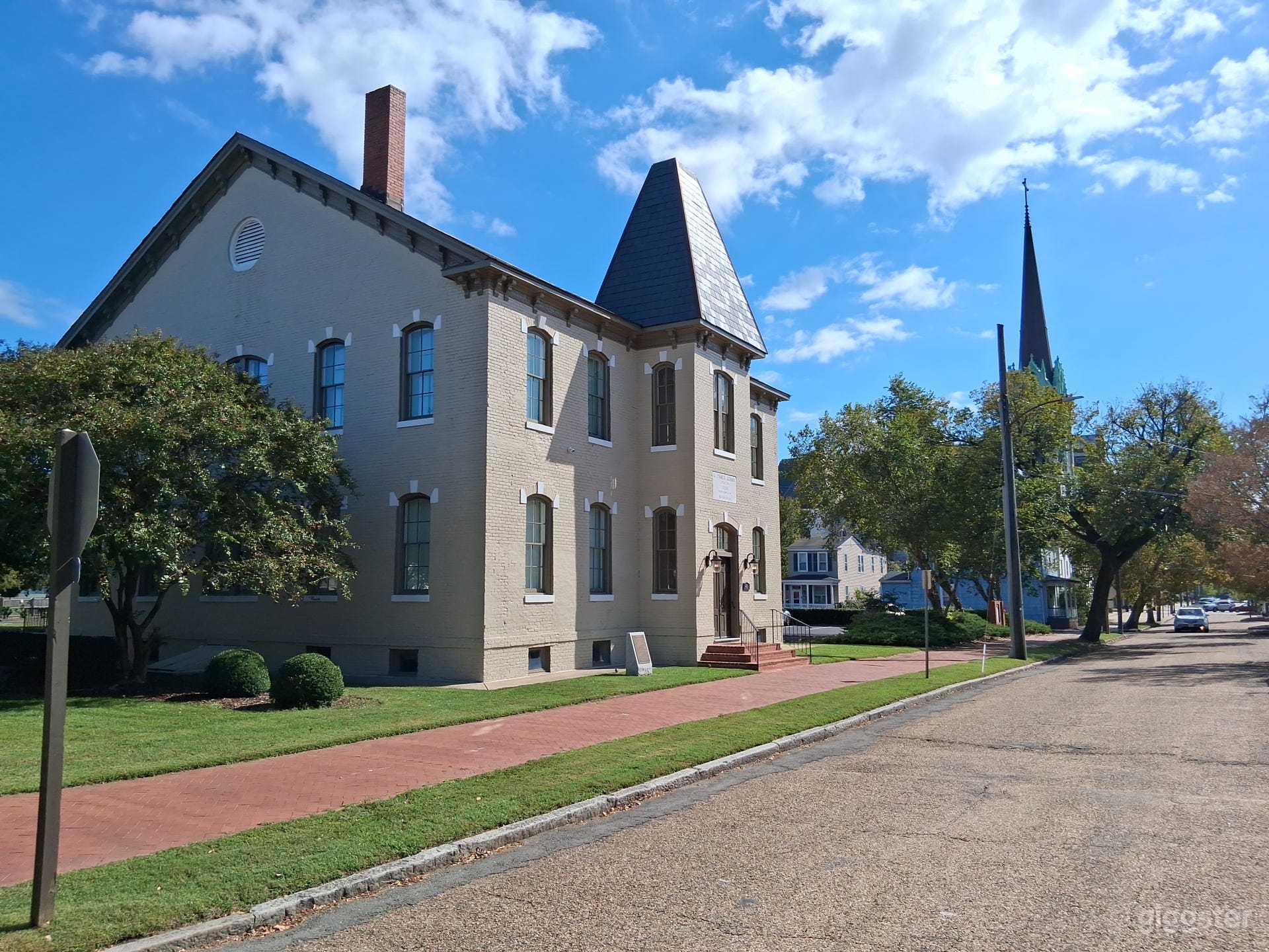 Stunningly Restored Historical Old School Venue Photo 3