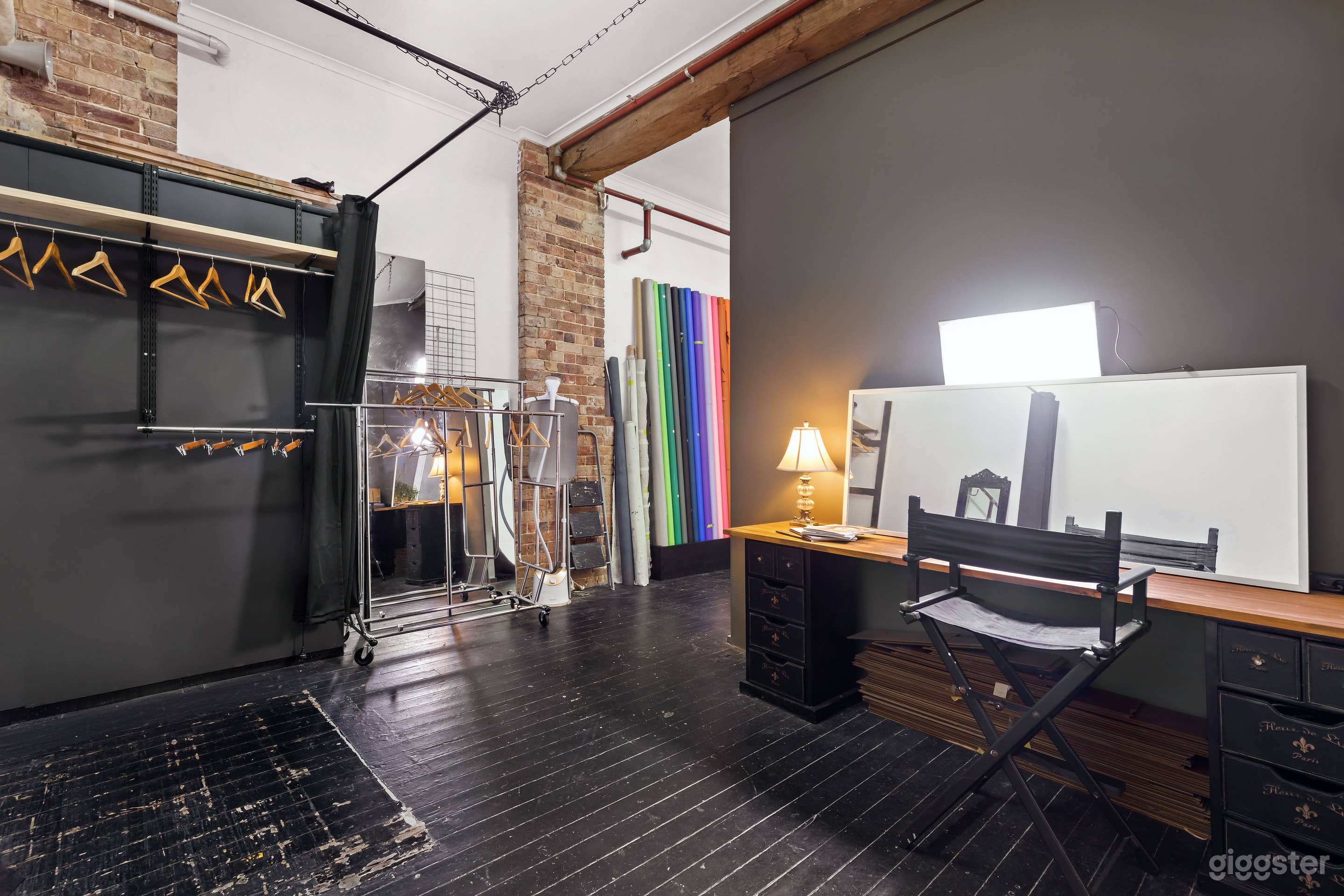 The Studio Photo 4