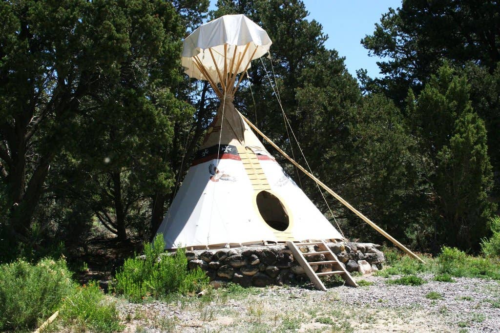 A Light and Airy Tipi 3 Glamping Experience Photo 4