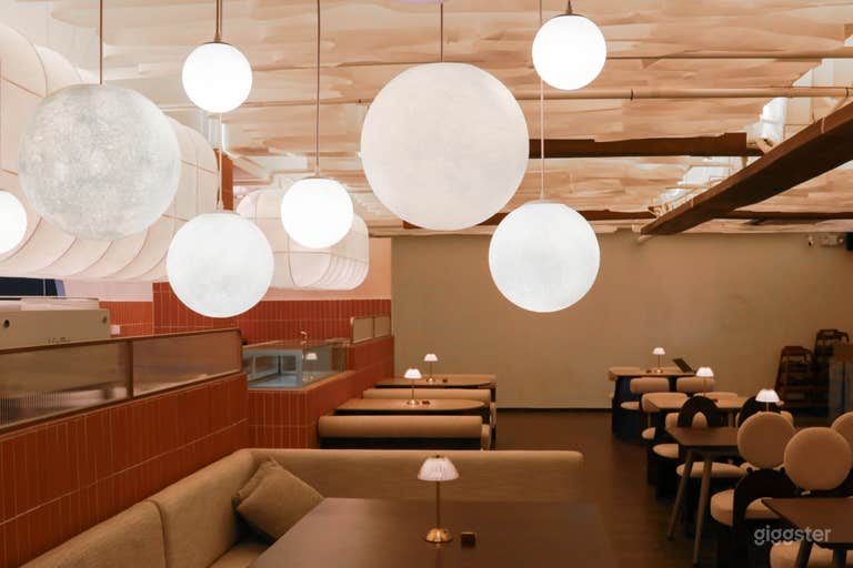  Modern Japanese-Western Cafe / Restaurant (Central) 