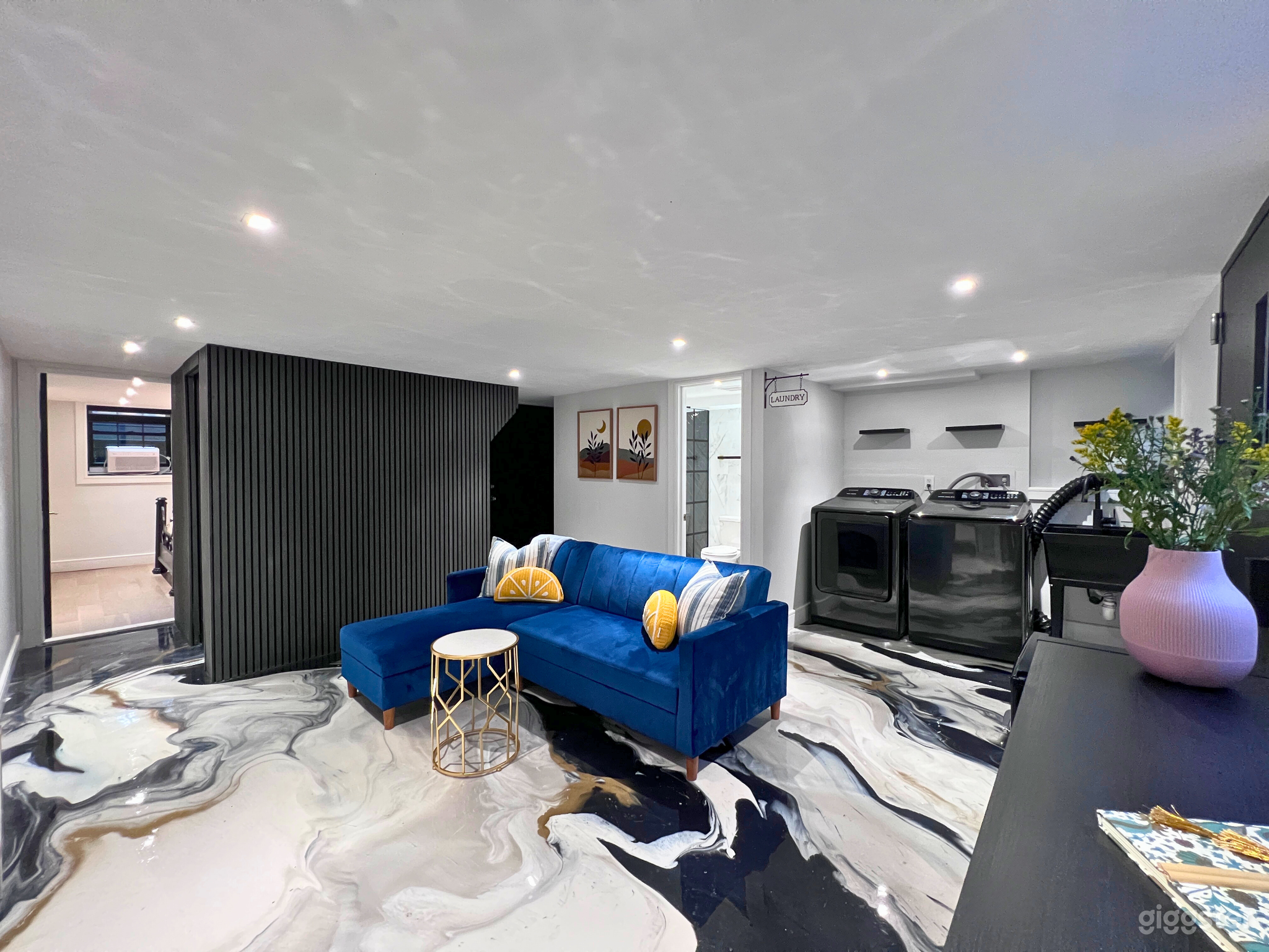 All Inclusive Good Light Photo & Video Apartment Photo 3