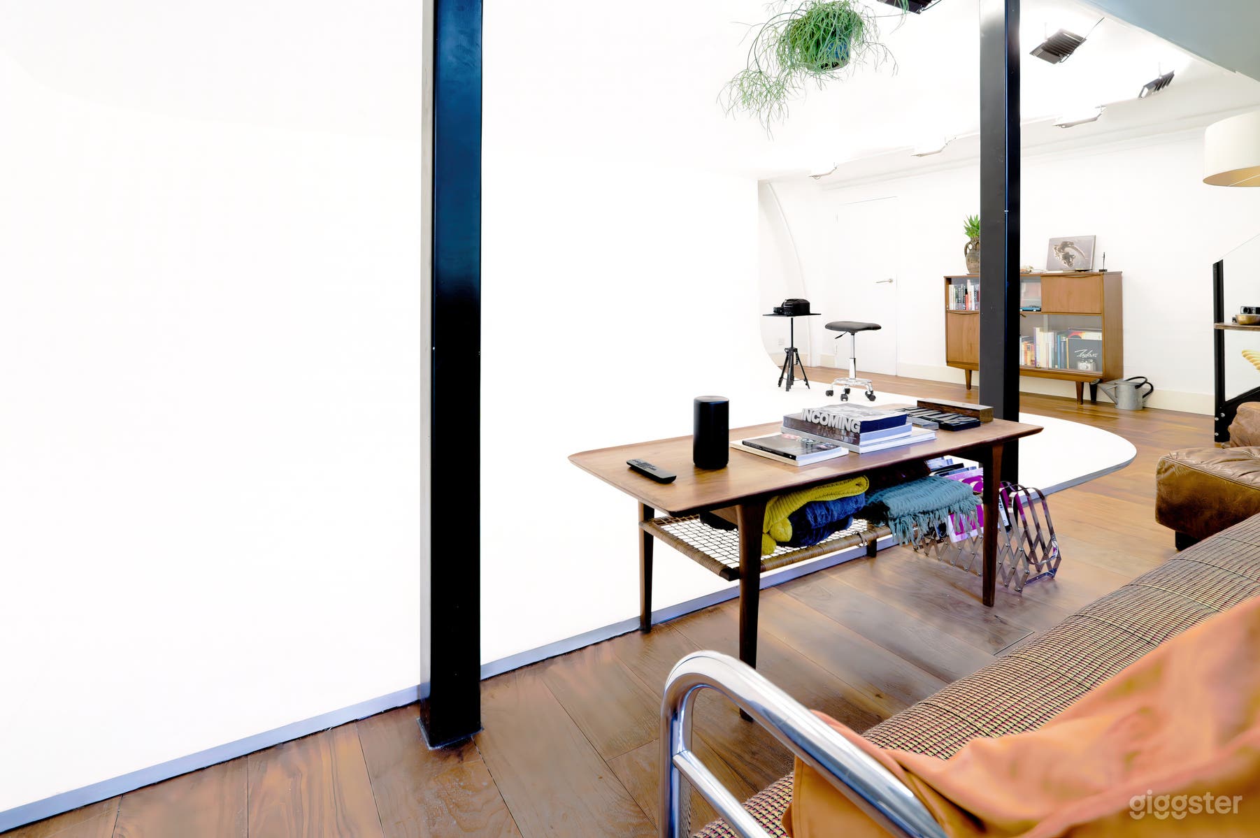 freshly painted and well maintained infinity cove