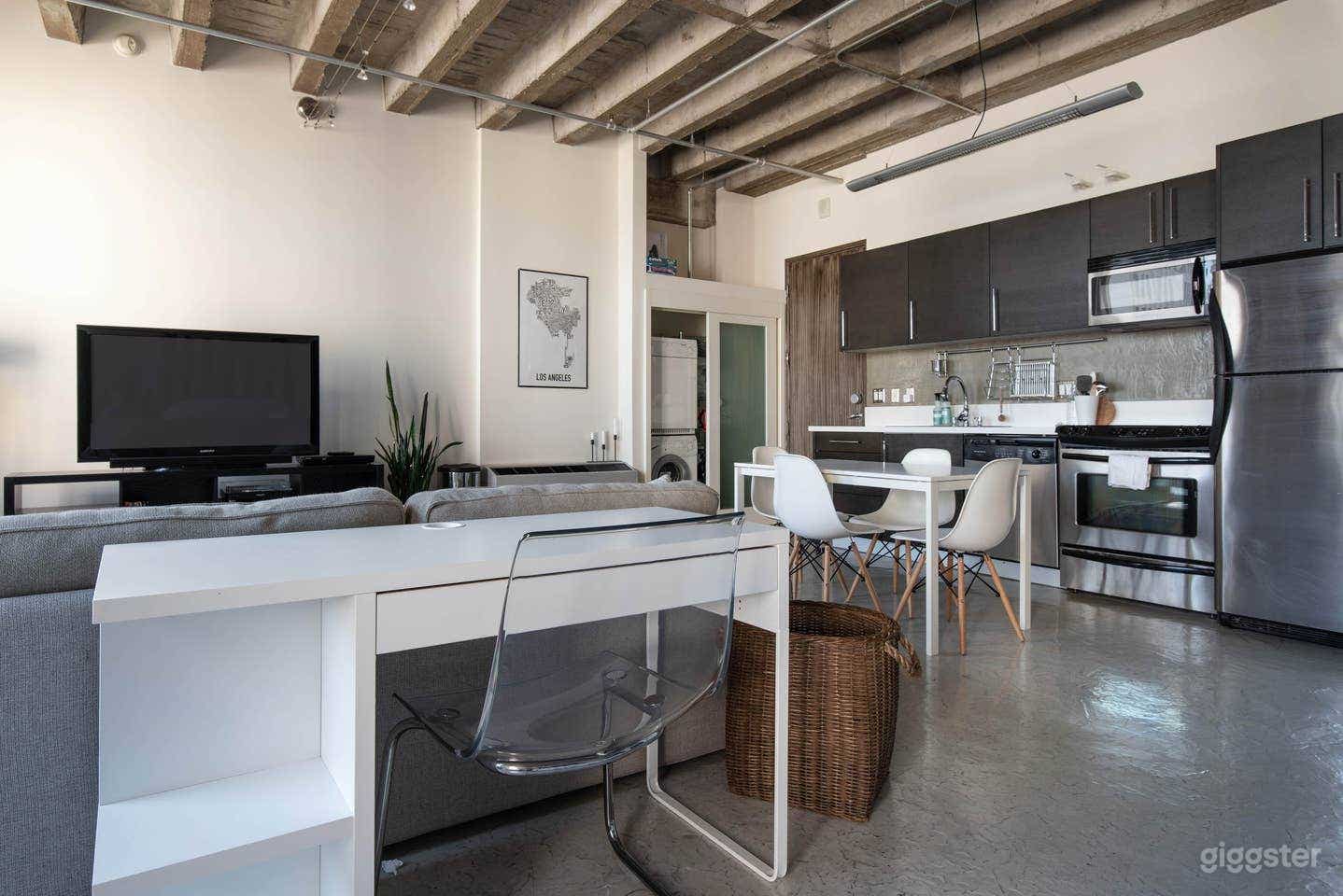 Downtown Los Angeles Studio Loft Photo 4