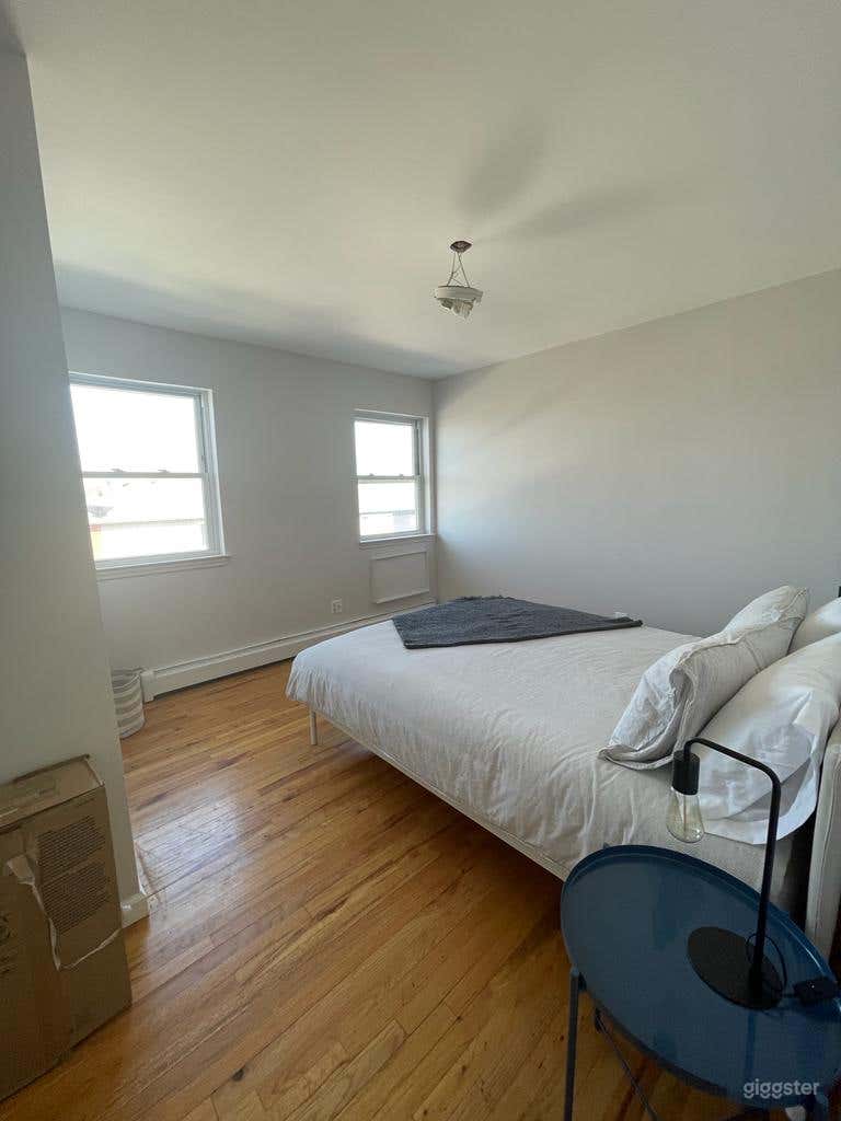 Beachfront Apartment Photo 4