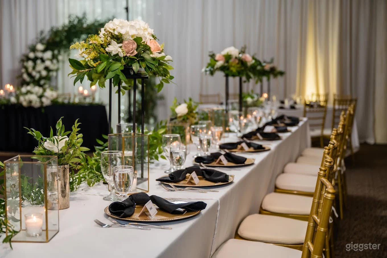 The Grand Ballroom Photo 4