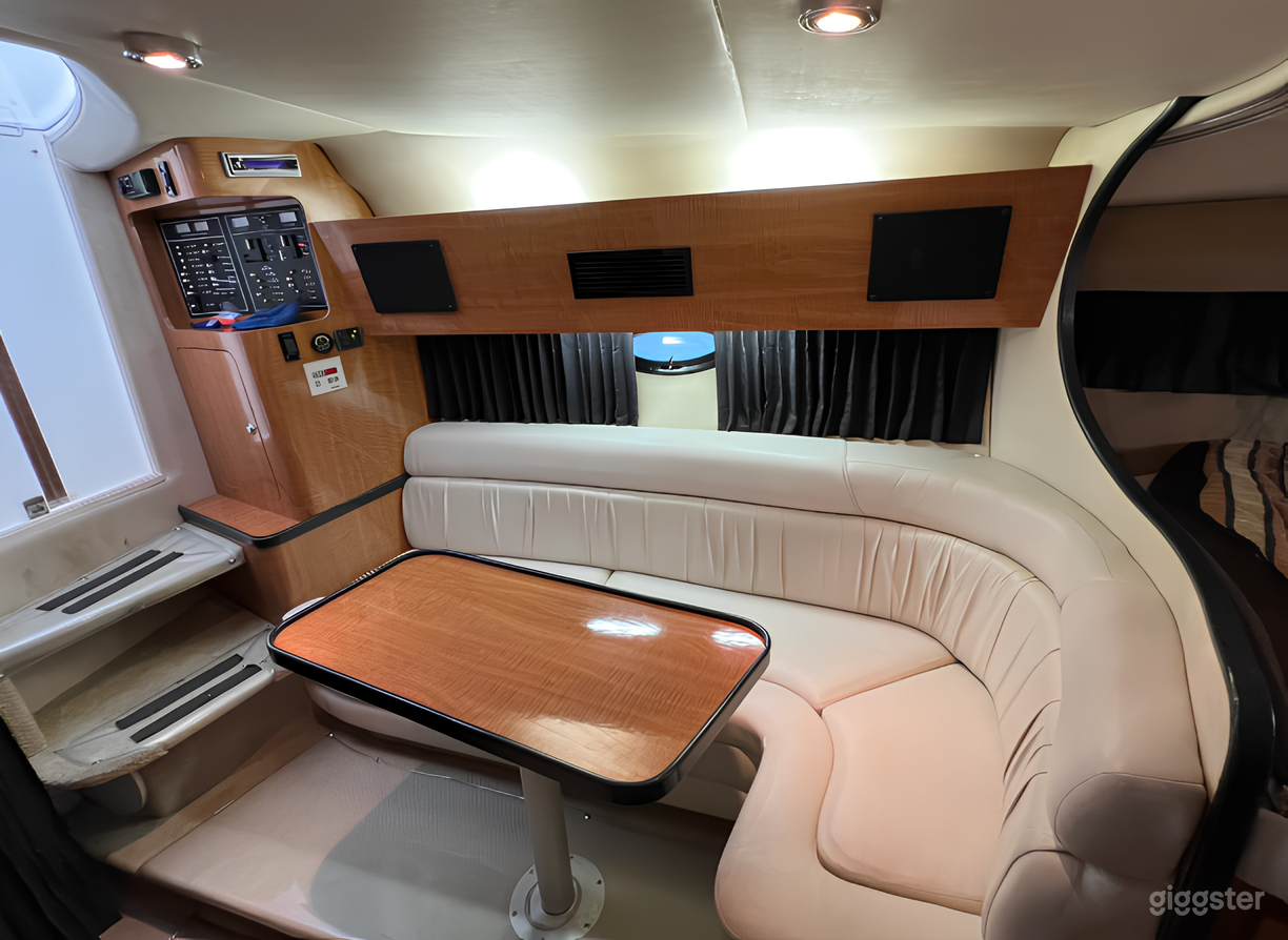 Regal 35” Yacht Photo 4