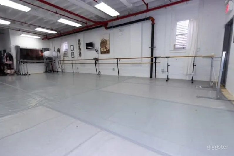 Airy and Bright Dance Studio in Union City, NJ Photo 4