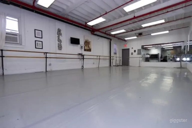  Studio de Danse Lumineux et Aéré à Union City, NJ 