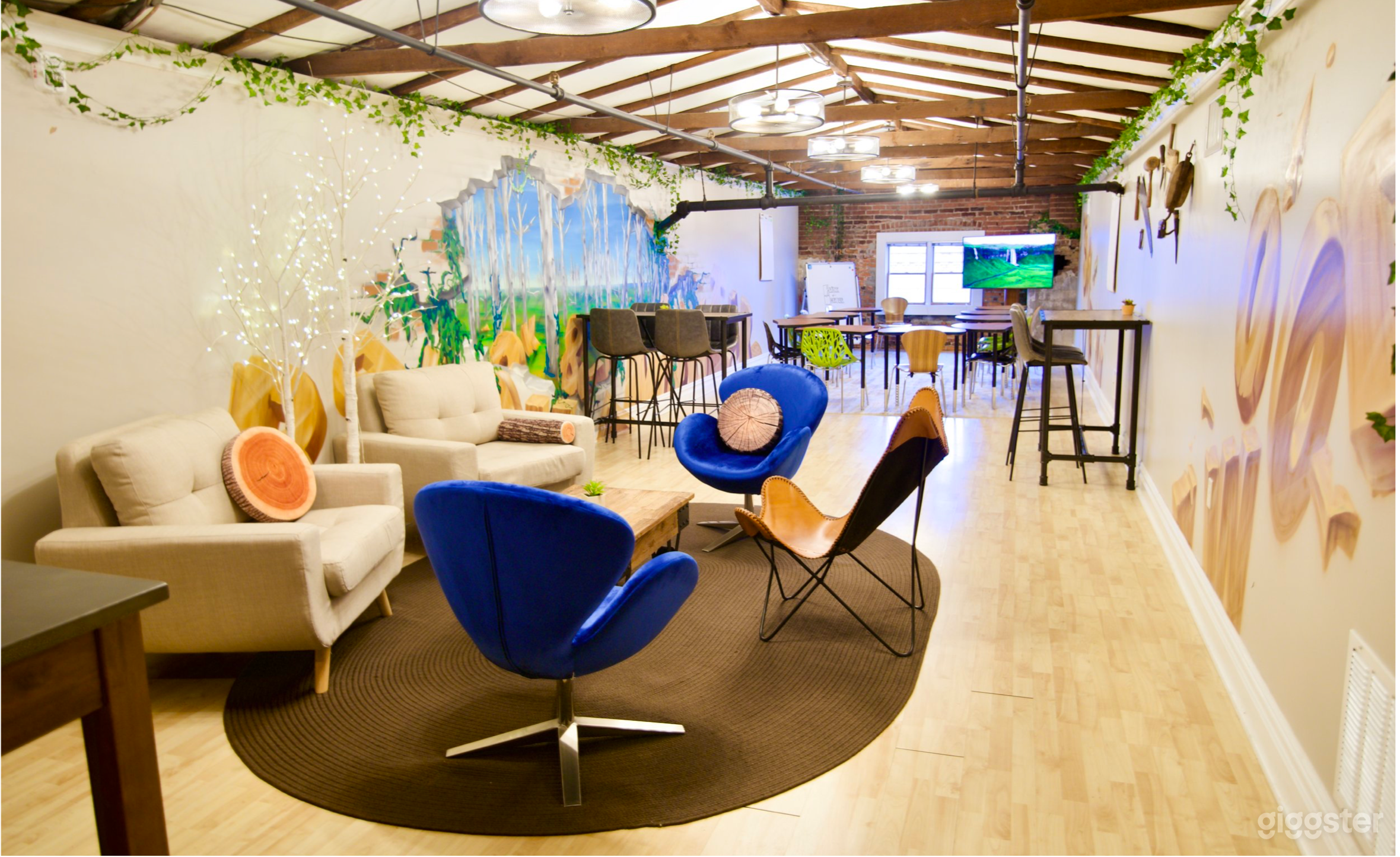 Eclectic Meeting Room in Morristown Photo 2