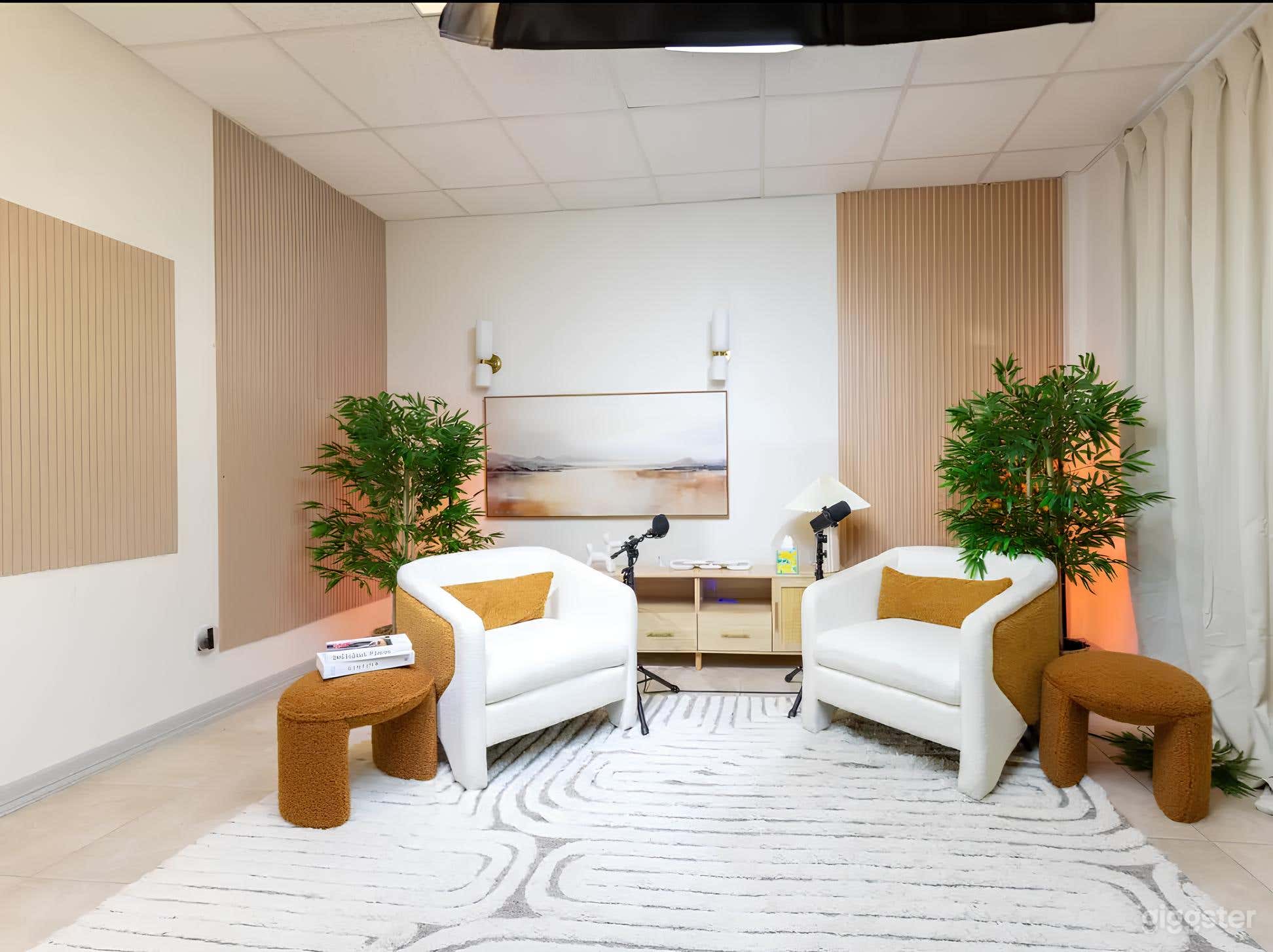 Beige Room for Podcasts Photo 1