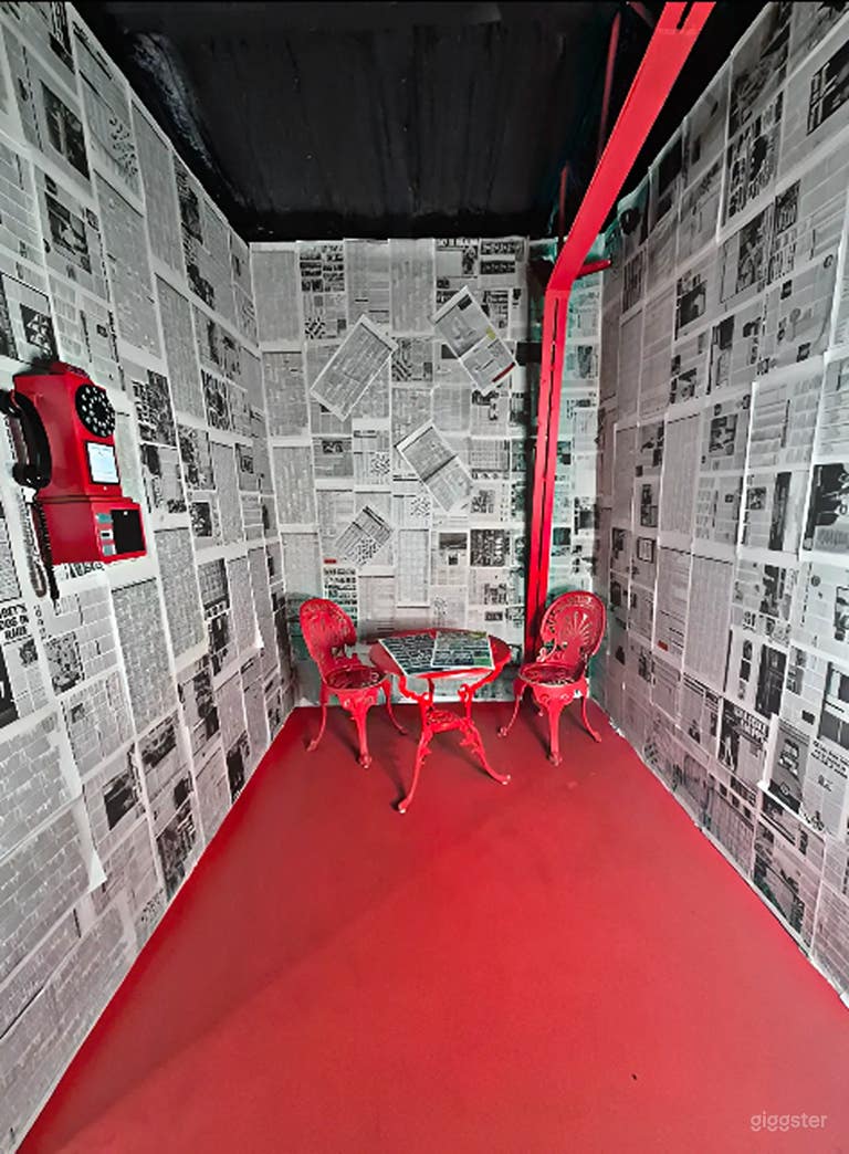  Newspaper Themed Studio Set 