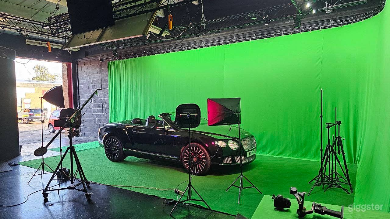 Large Shutter door allows drive in access.