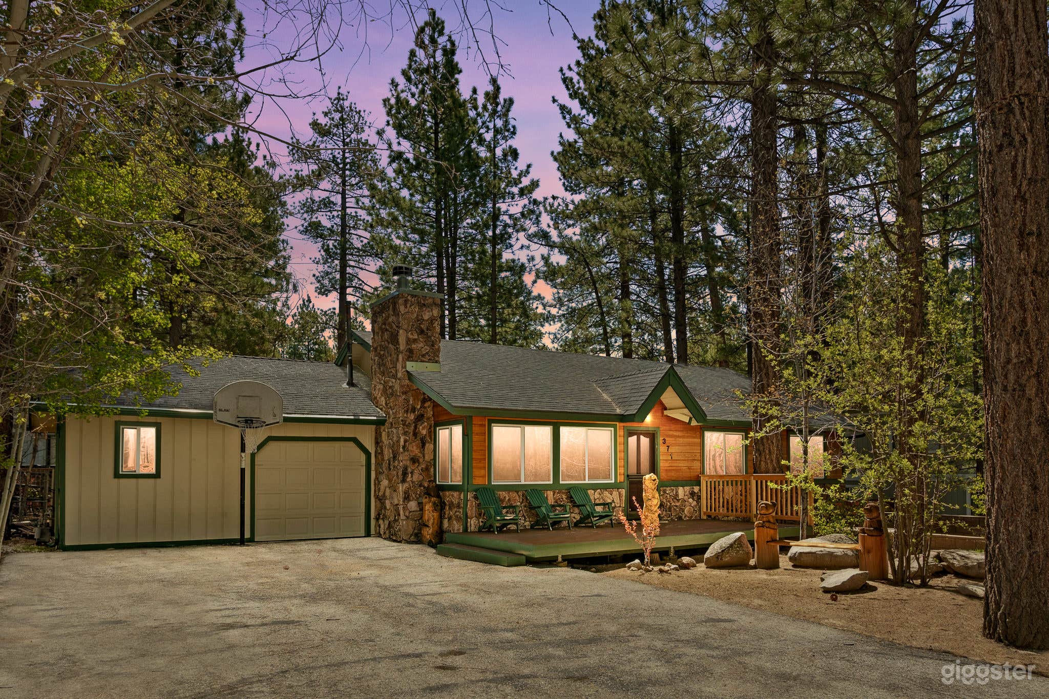 Mellow Mountain Getaway + Hot Tub Photo 1