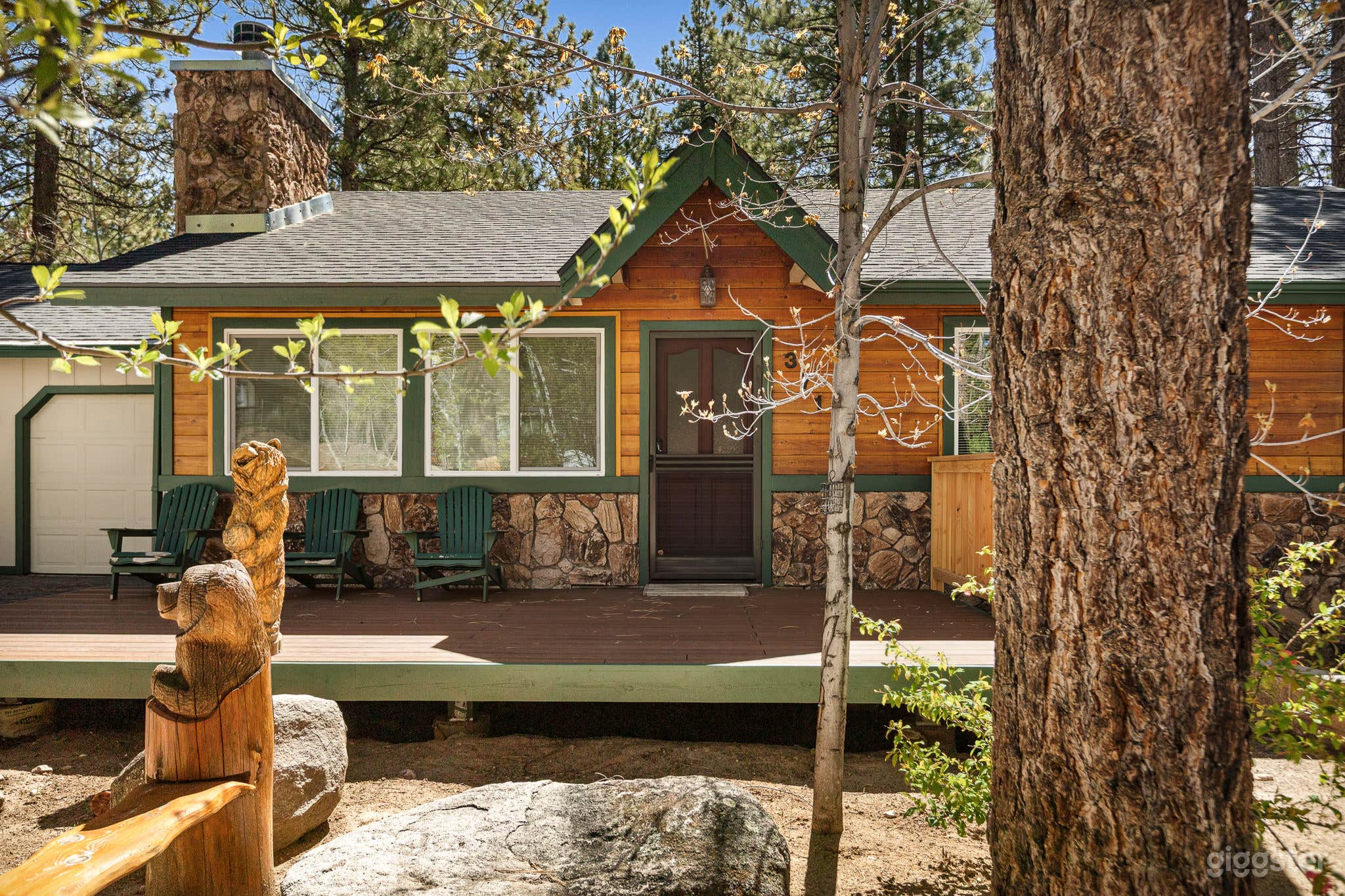 Mellow Mountain Getaway + Hot Tub Photo 3