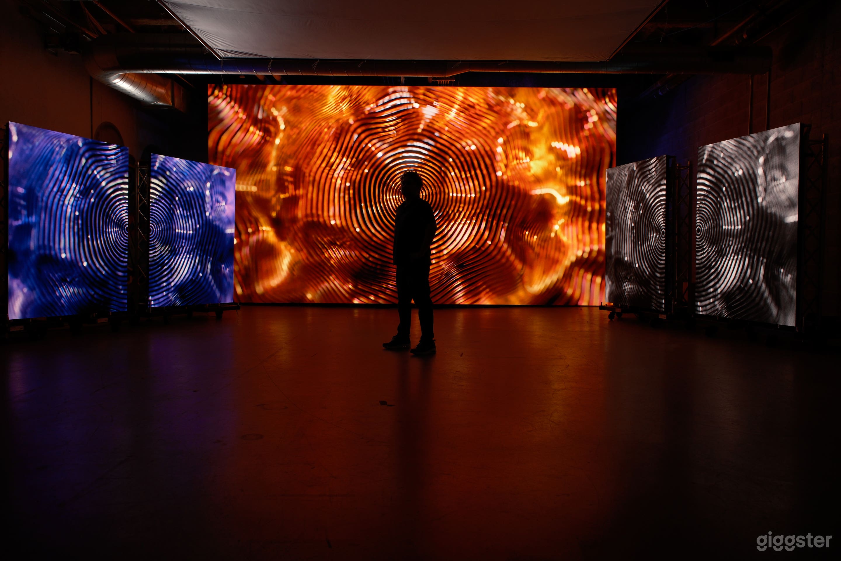 Lux Angeles Studios Virtual Production XR Stage LED Volume Photo 1