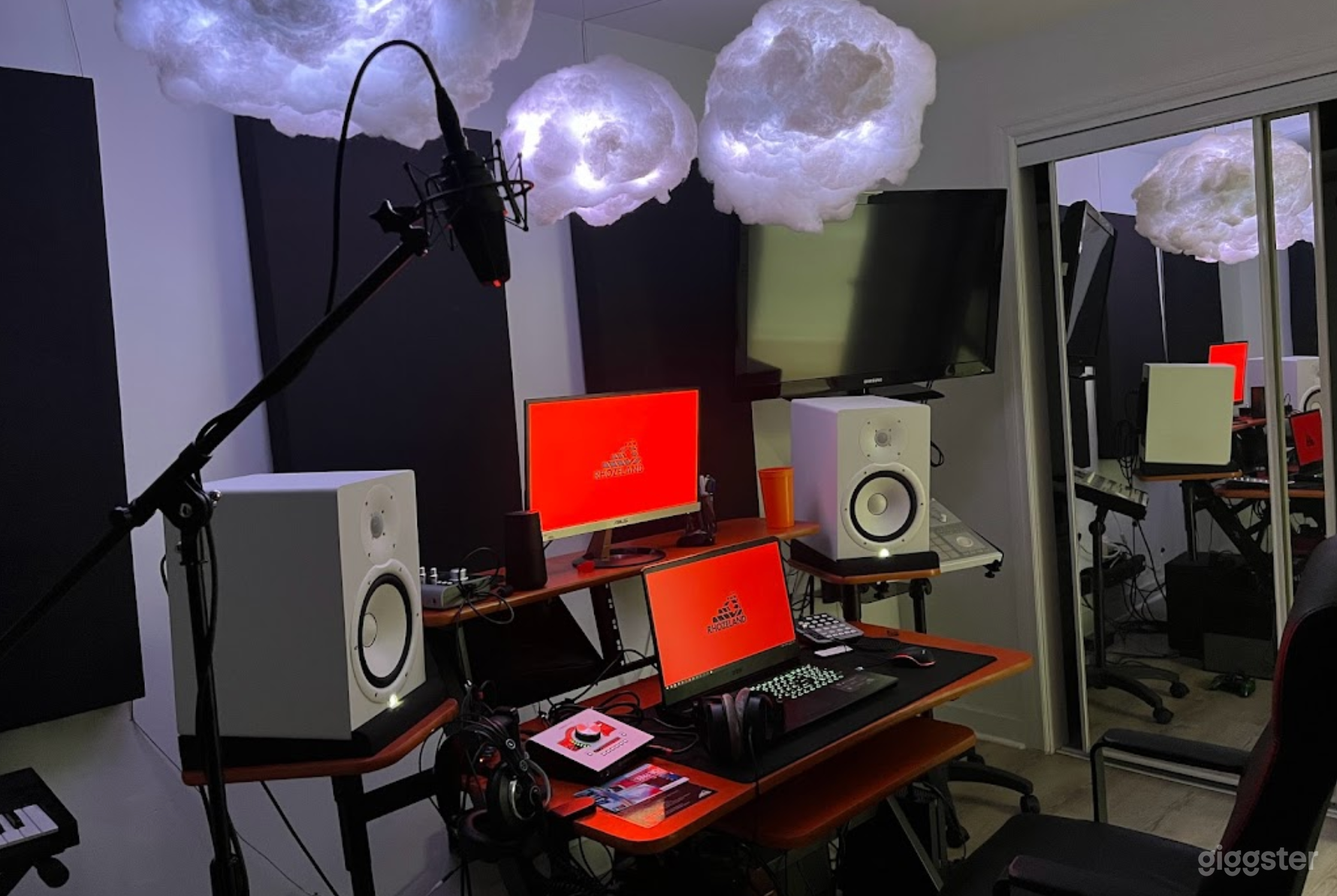 Recording room