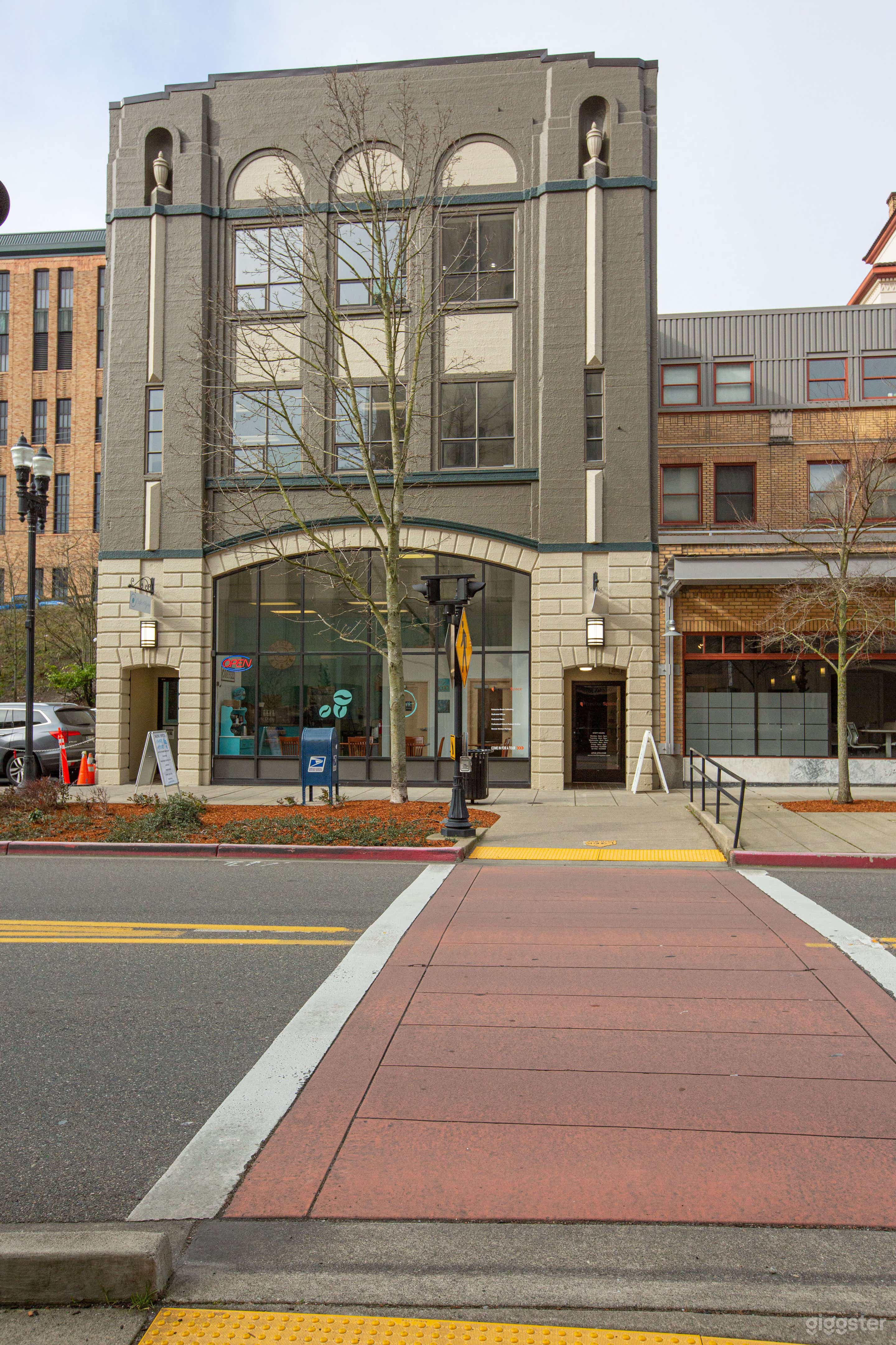 Flexible Coworking &amp; Private Offices Photo 1