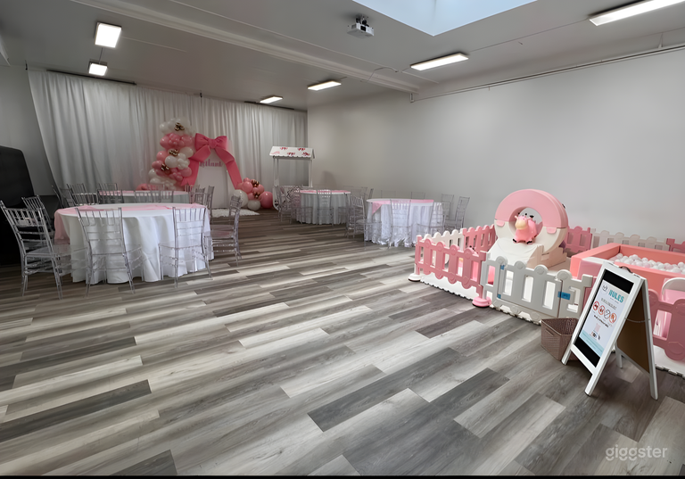  Bright Modern Event Space in Astoria 