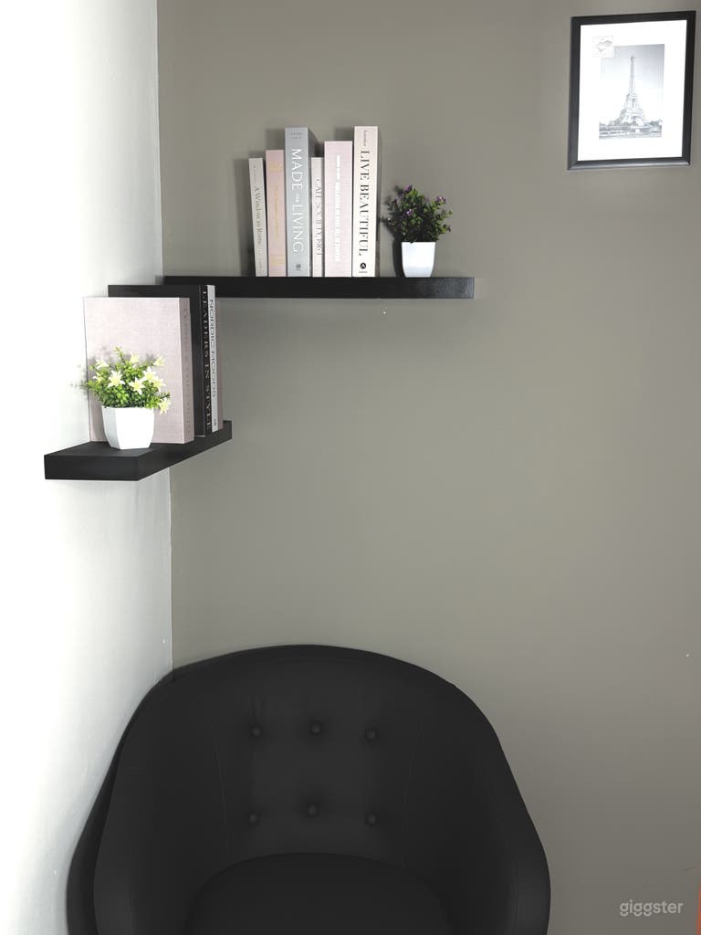  Miami Studio - 11 Sets. 11 Unique Experiences. 