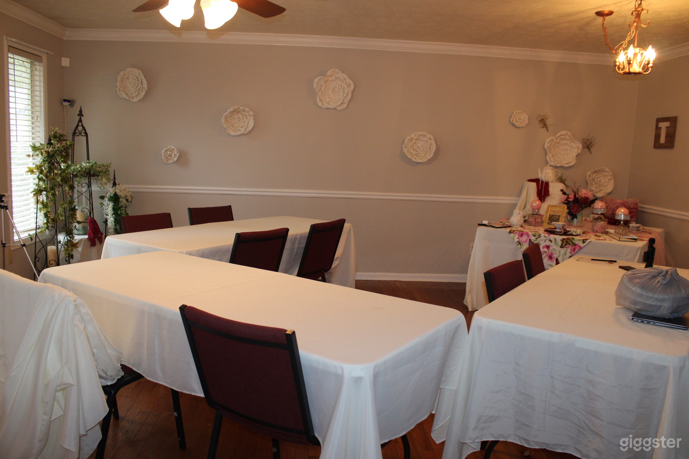 Event space with ample seating or standing area