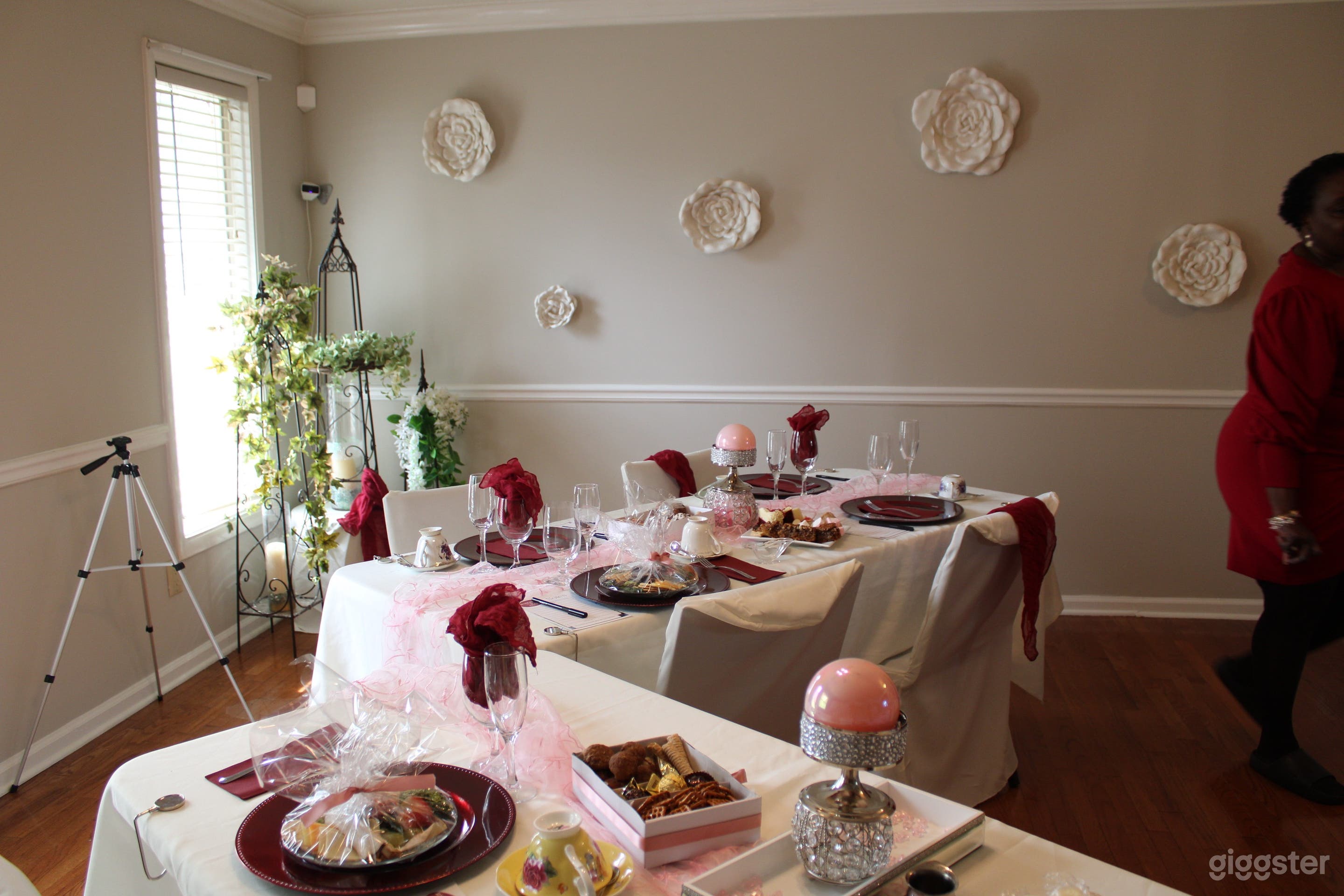 Bridal Shower/ Birthday Party dinner setting space