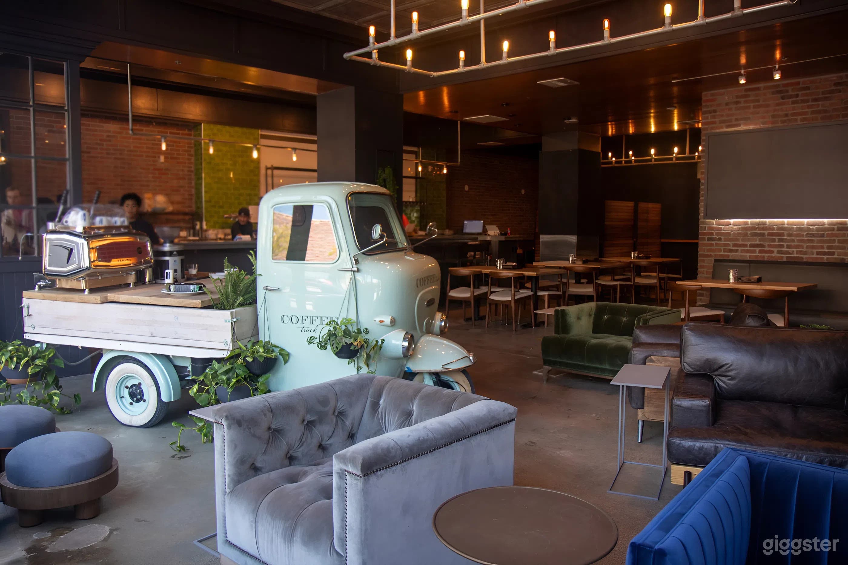 Restaurant, Cafe, Bar with Vintage Vibes Downtown San Mateo Photo 4