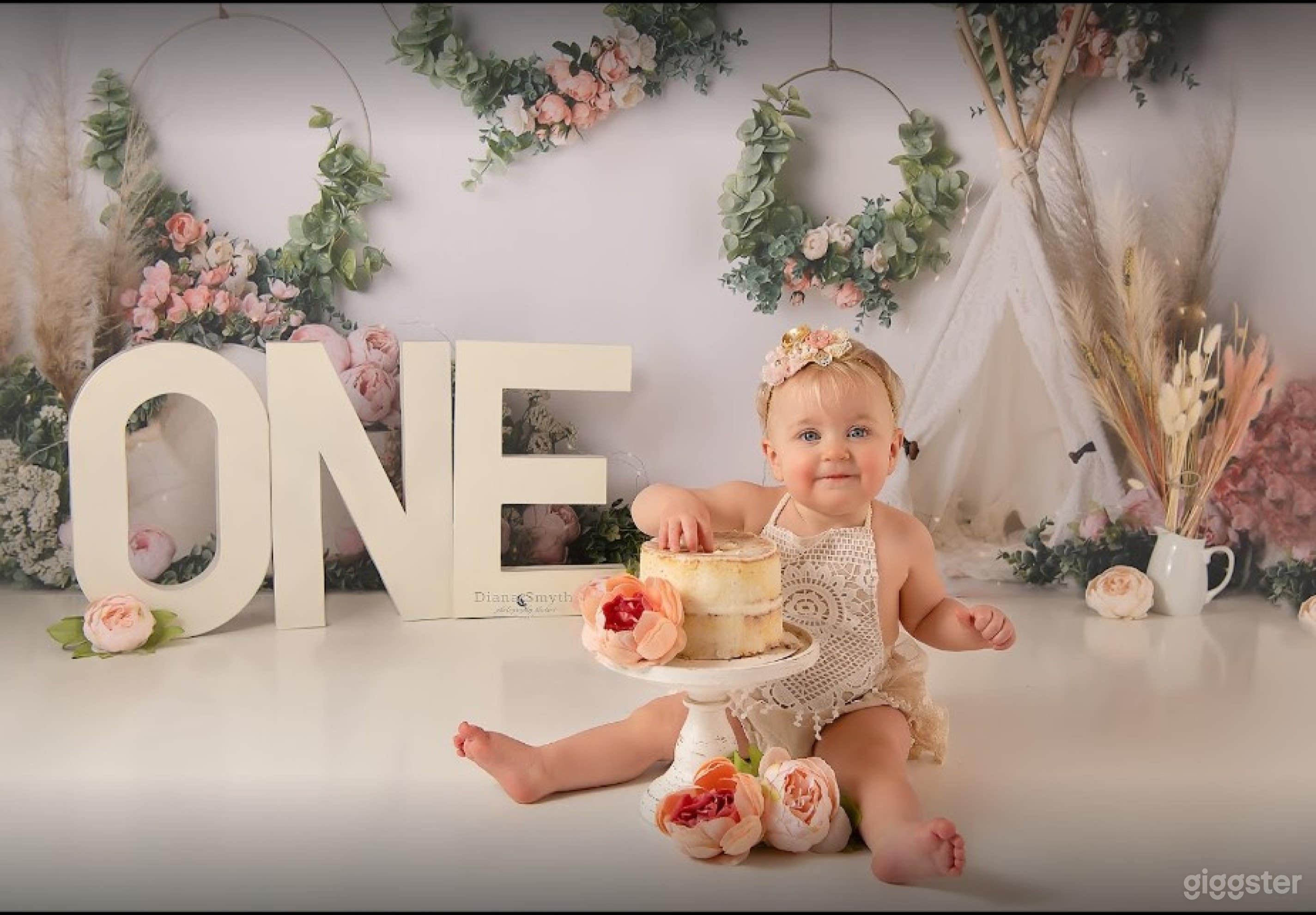 Stunning Photography Studio In Philadelphia Photo 3