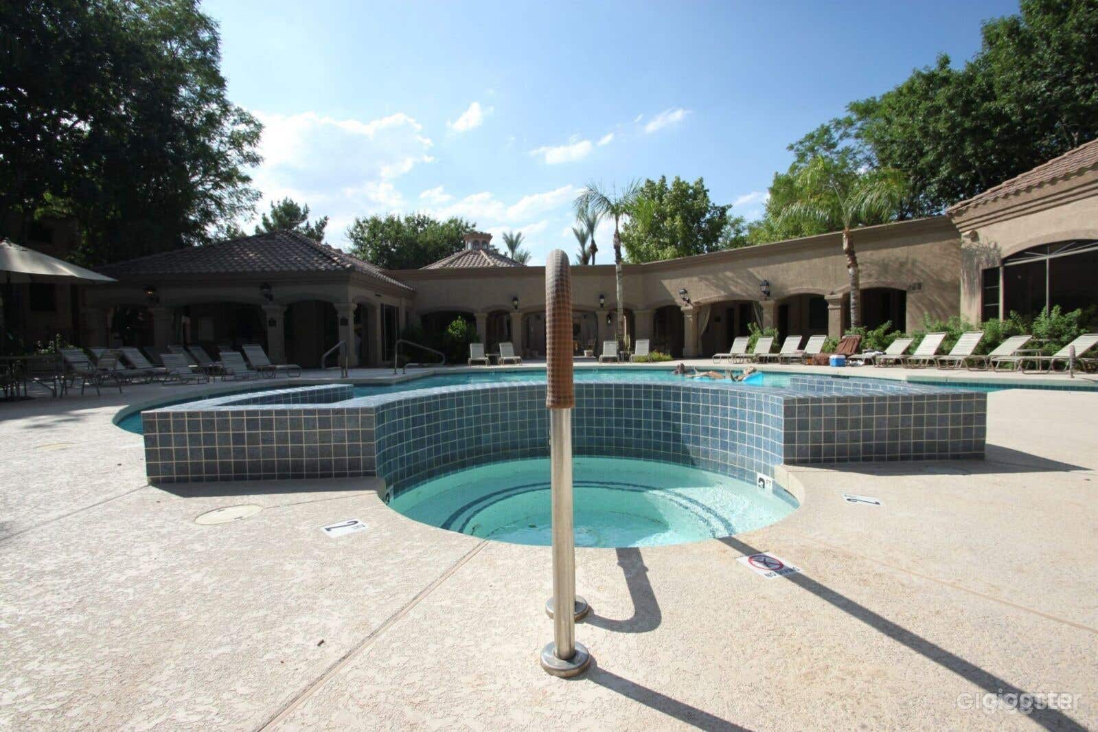 Villa Signature: Pool Photo 3