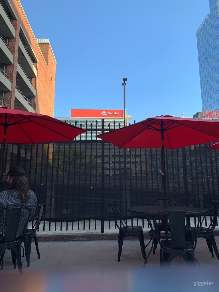 Large Outdoor Concrete Patio 