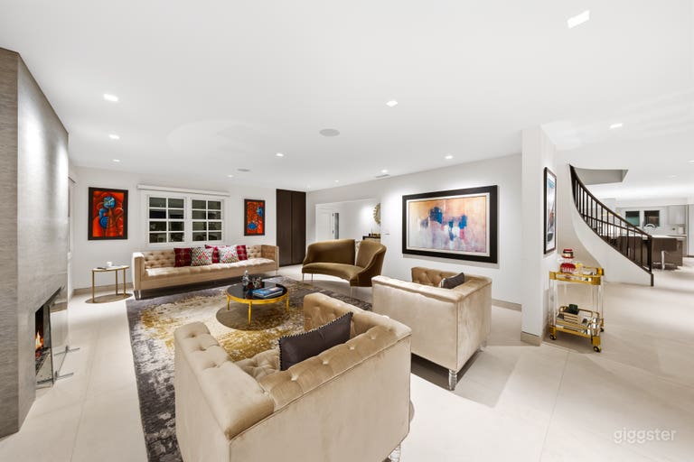  Classic Resort Style Afterglow Estate 