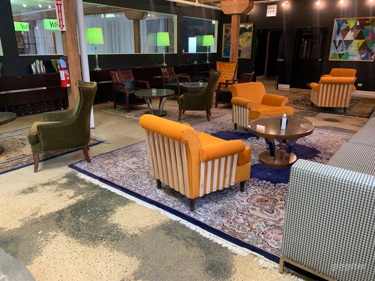  Comfort in Private Studio Offices; The Revolution 